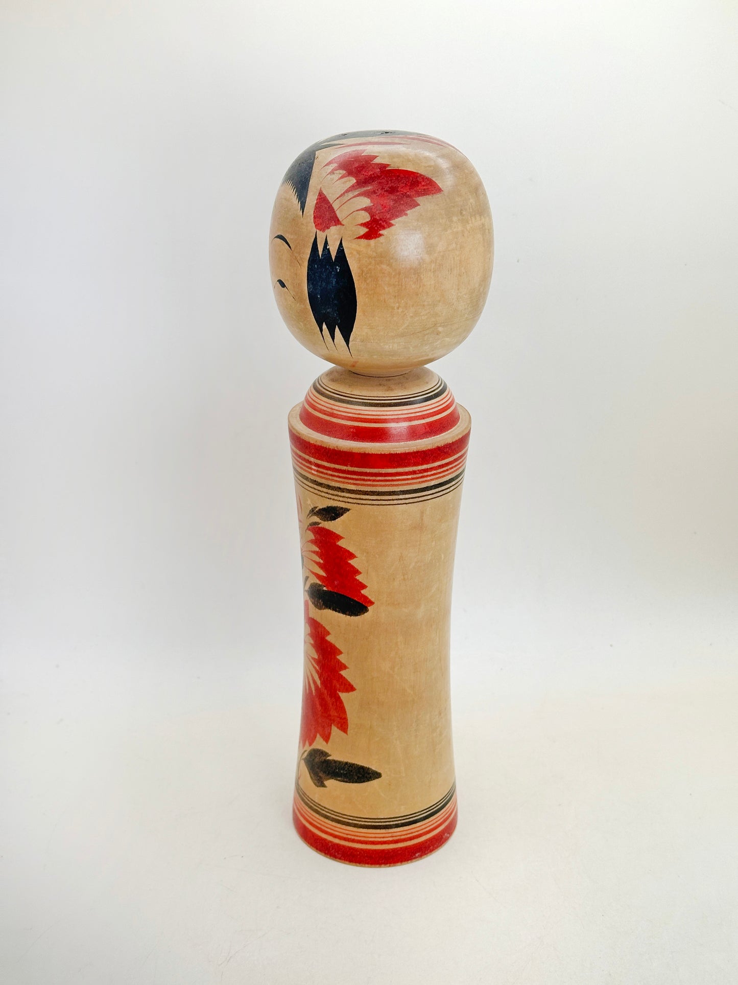 K25177 - Naruko Kokeshi by Toshio Sato 佐藤俊夫