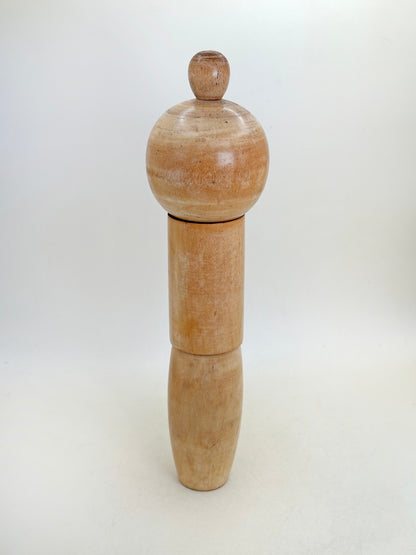 K25176 - Sōsaku Kokeshi by Kishi Sadao 岸貞男