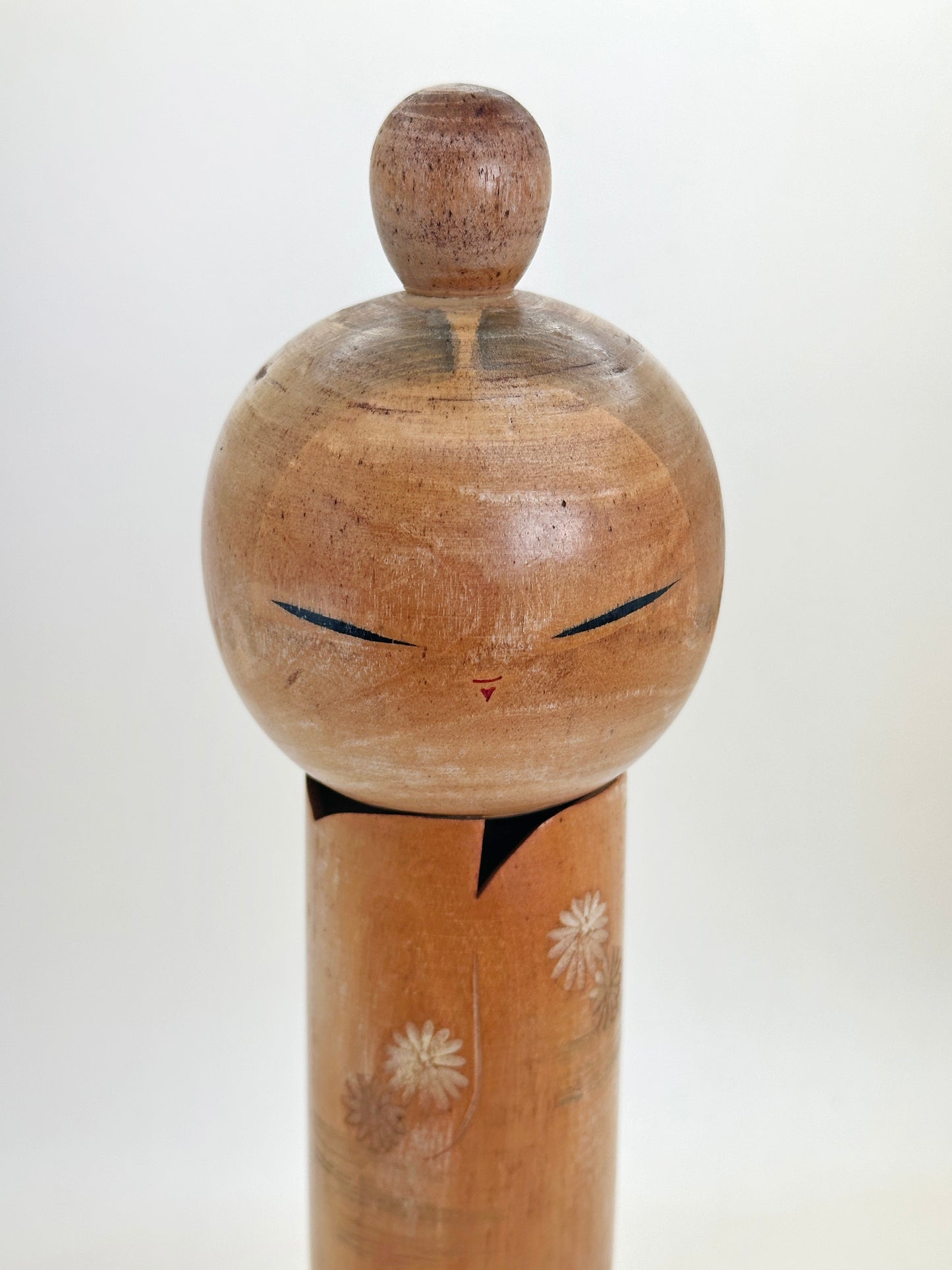 K25176 - Sōsaku Kokeshi by Kishi Sadao 岸貞男