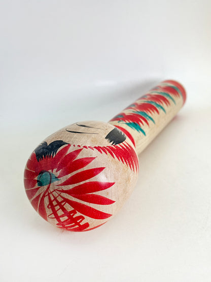 K25119 - Togatta Kokeshi by Tetsuro Sato 佐藤哲郎