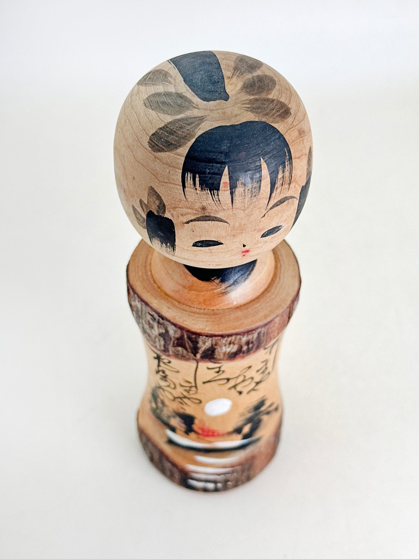 K15115 - Omiyage Kokeshi de Nikkō 日光