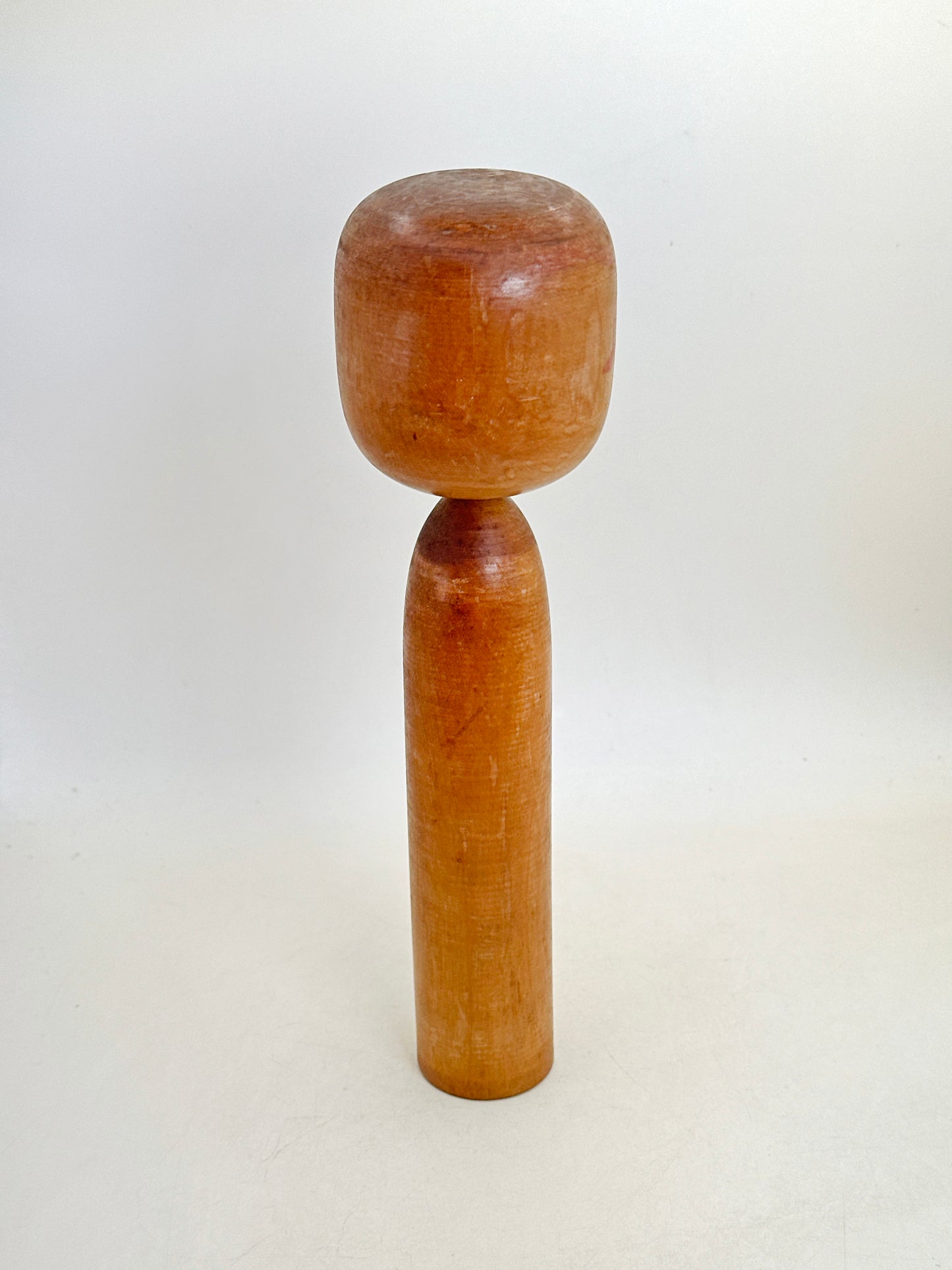 K25179 - Togatta Kokeshi by Yoshiaki Sato 佐藤好秋