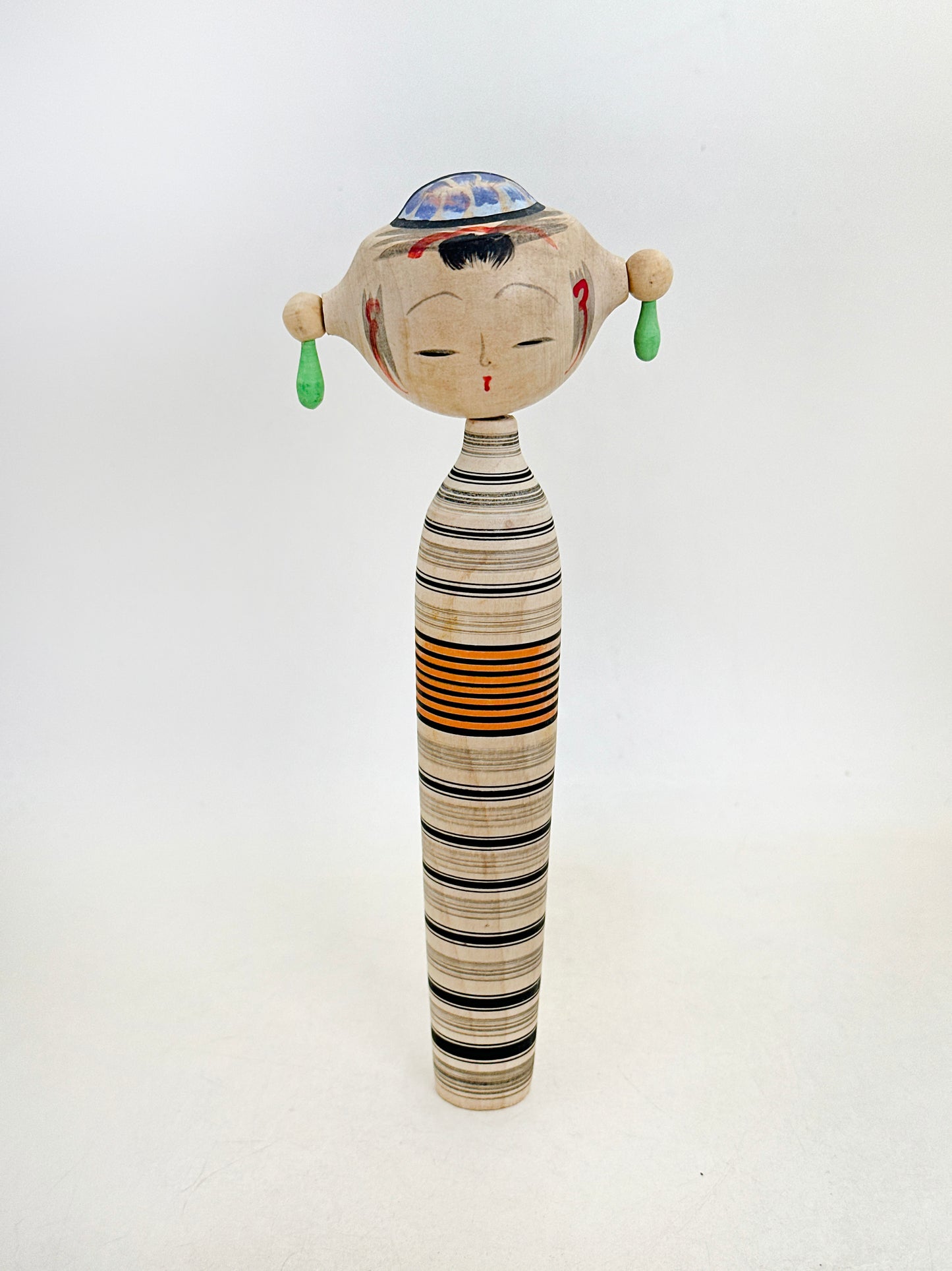 K18156 - Sosaku by Sato Hatsutaro 佐藤初太郎