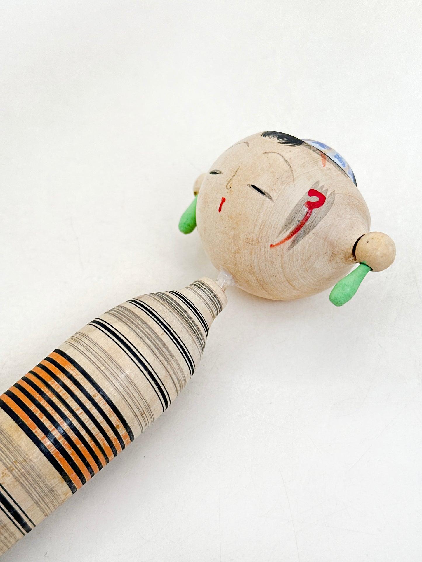 K18156 - Sosaku by Sato Hatsutaro 佐藤初太郎