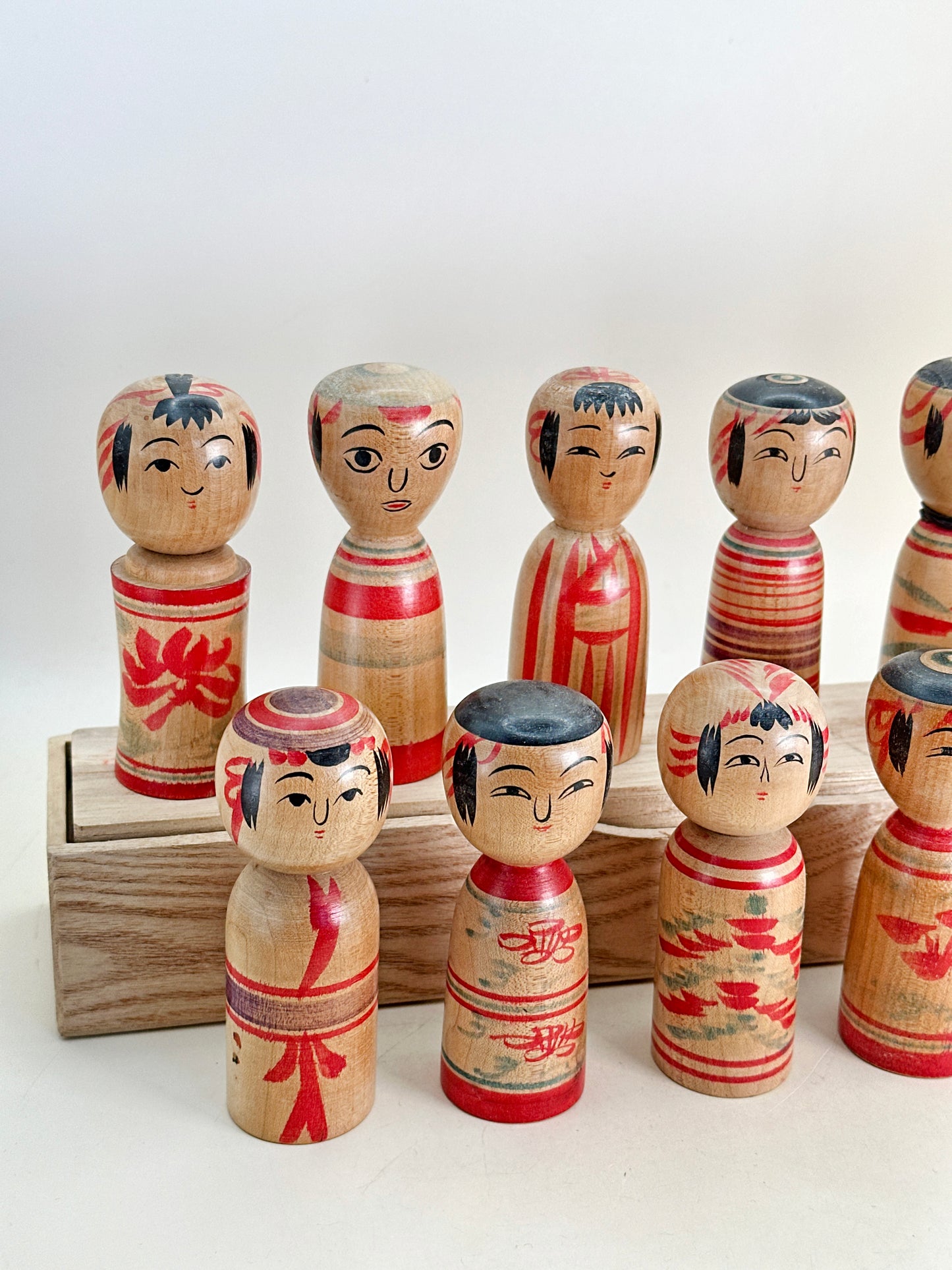 K10183 - Set de Kokeshi Tradicionales Dento 伝統こけし