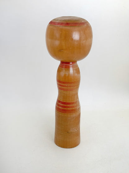 K25180 - Yajirō Kokeshi by Hisashiro Niiyama 新山久城