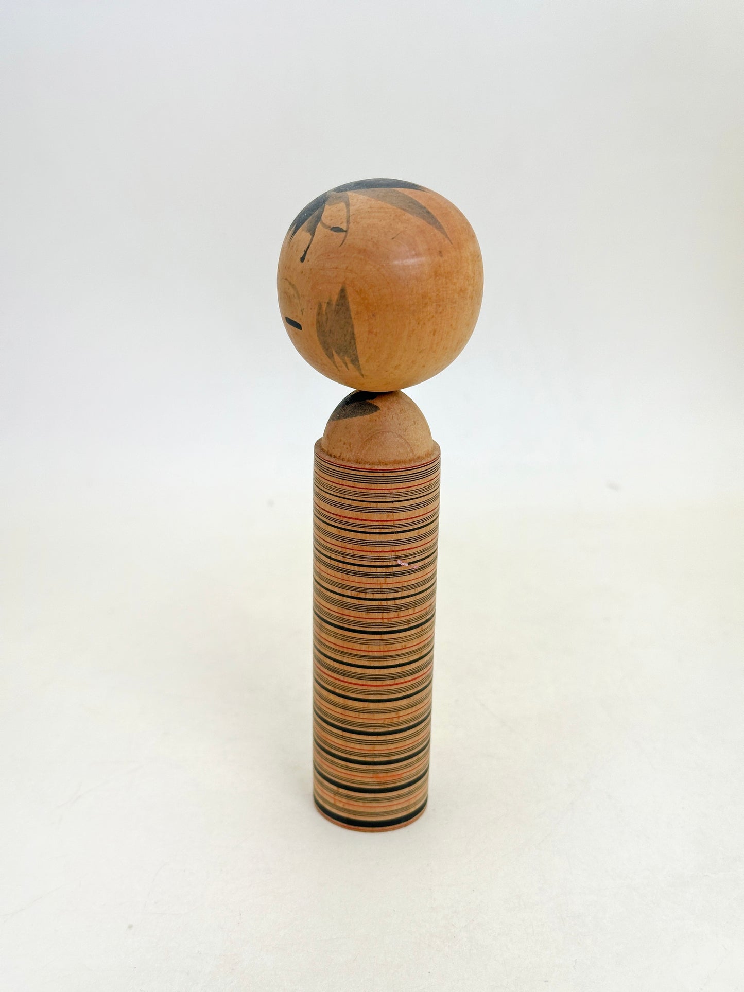 K15160 - Sosaku Kokeshi by Katase Kahei 片瀬快平