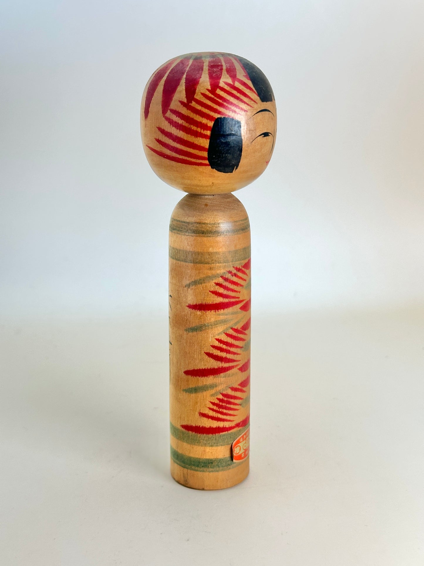 K15072 - Traditional Togatta kokeshi by Takeji Yamao 山尾武治