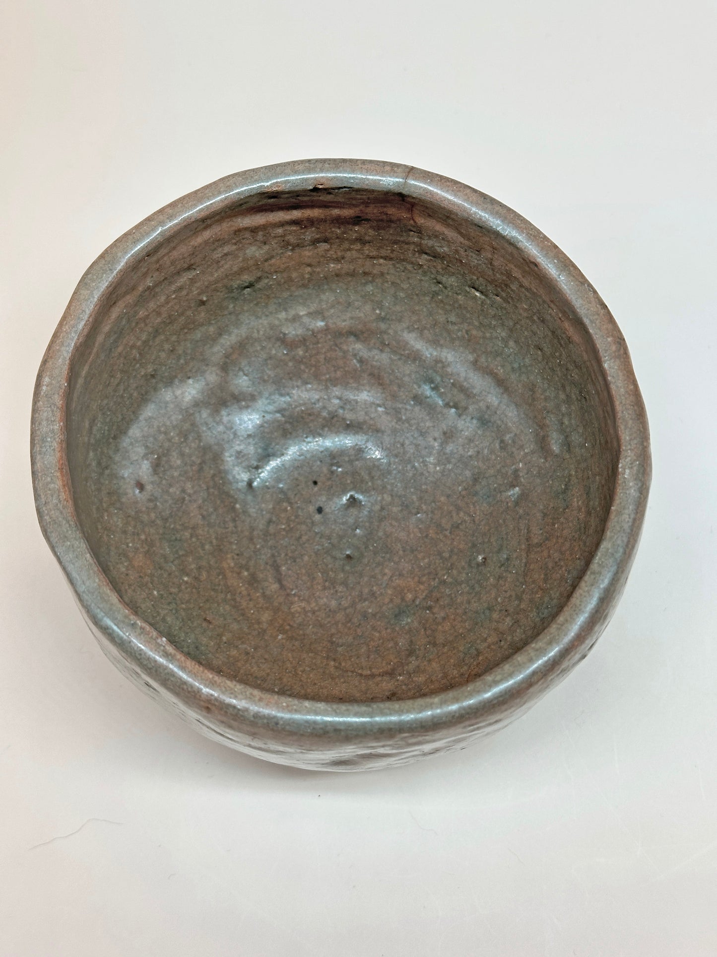 TC17 - Raku-yaki Matcha Bowl 楽焼 茶碗 – Grey Coral Glaze