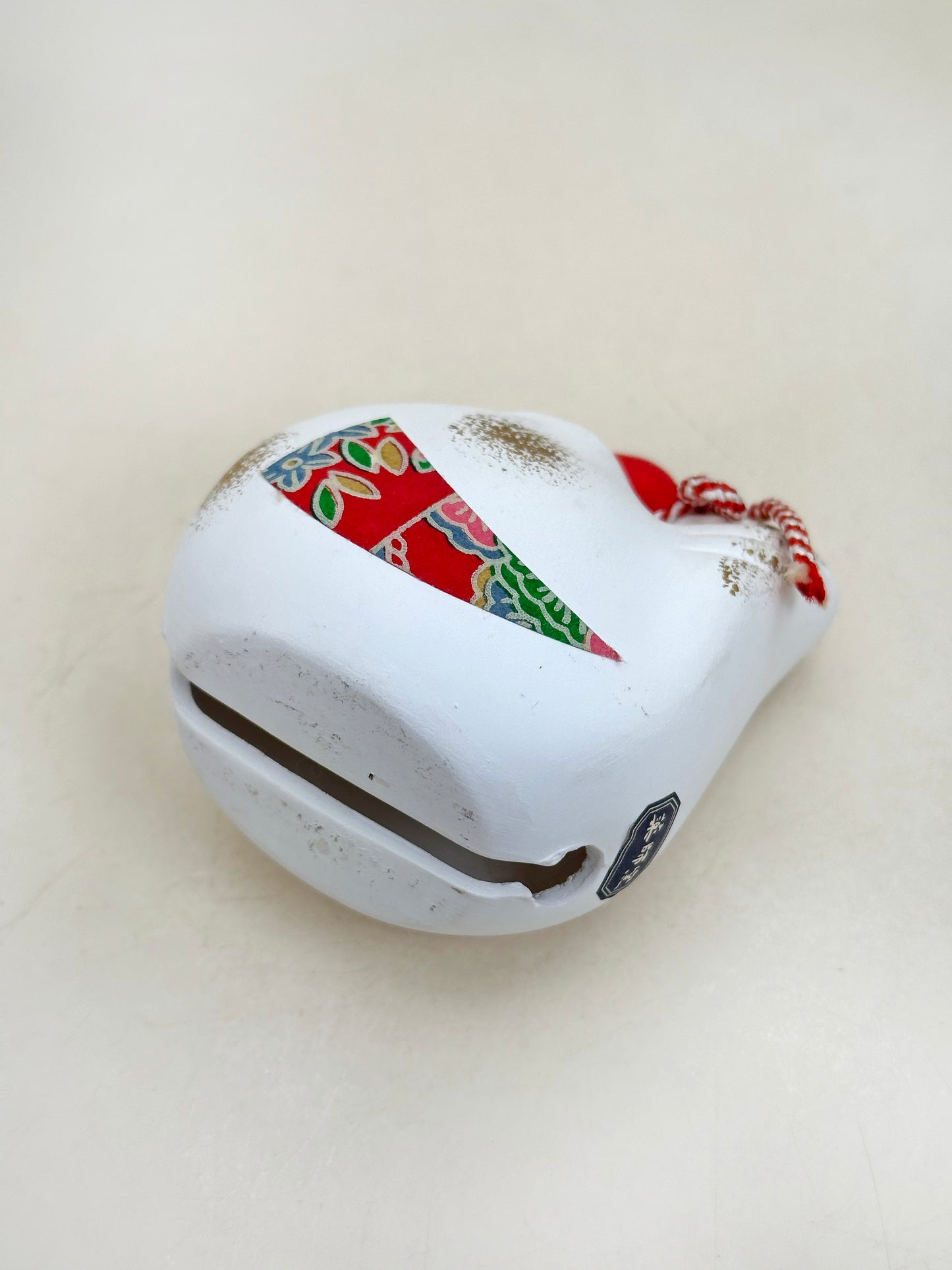 CB277 - Yakushigama Rooster Dorei Clay Bell 薬師窯