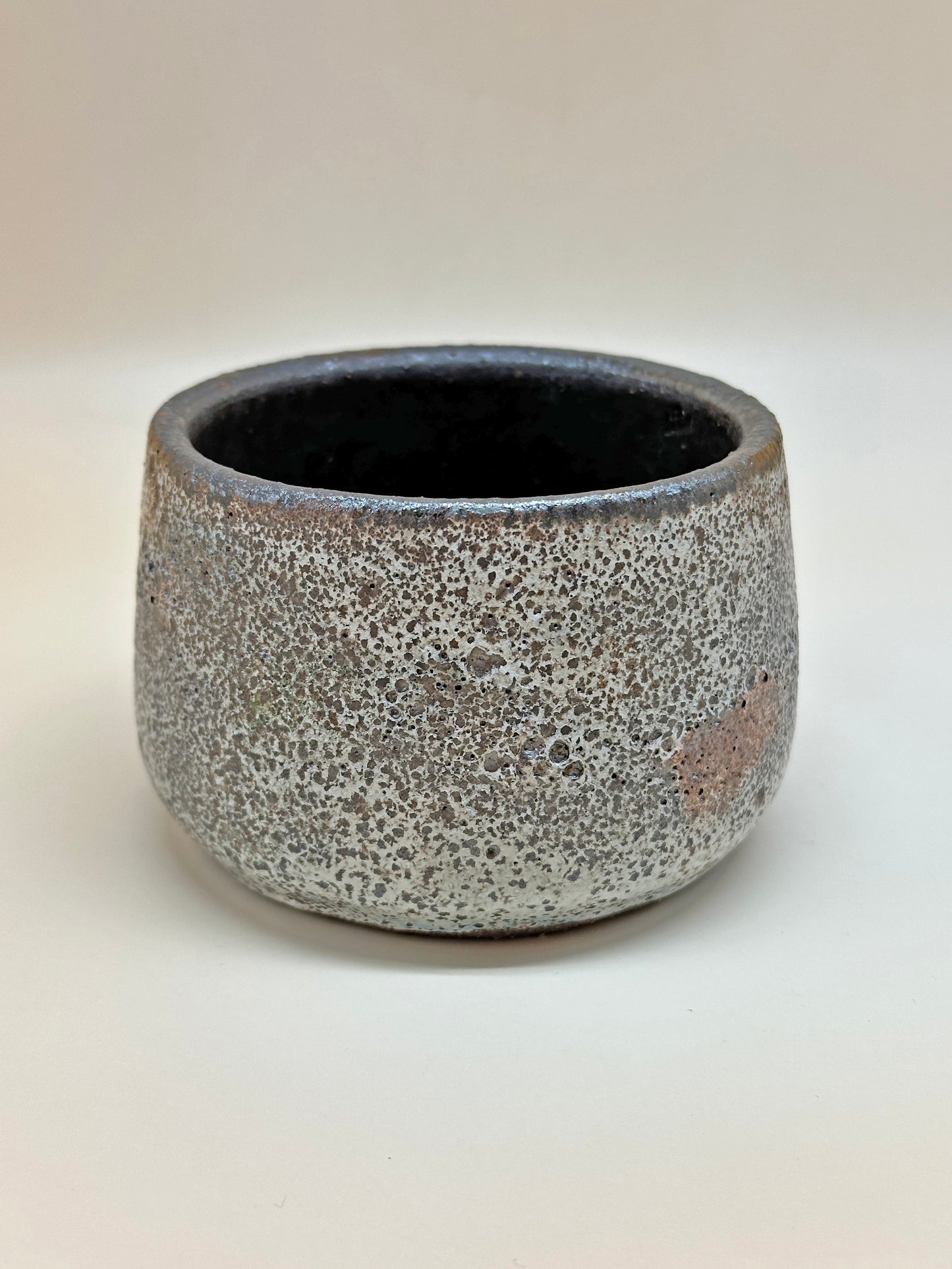 TC09 - Shino-yaki Matcha Bowl 志野焼 茶碗