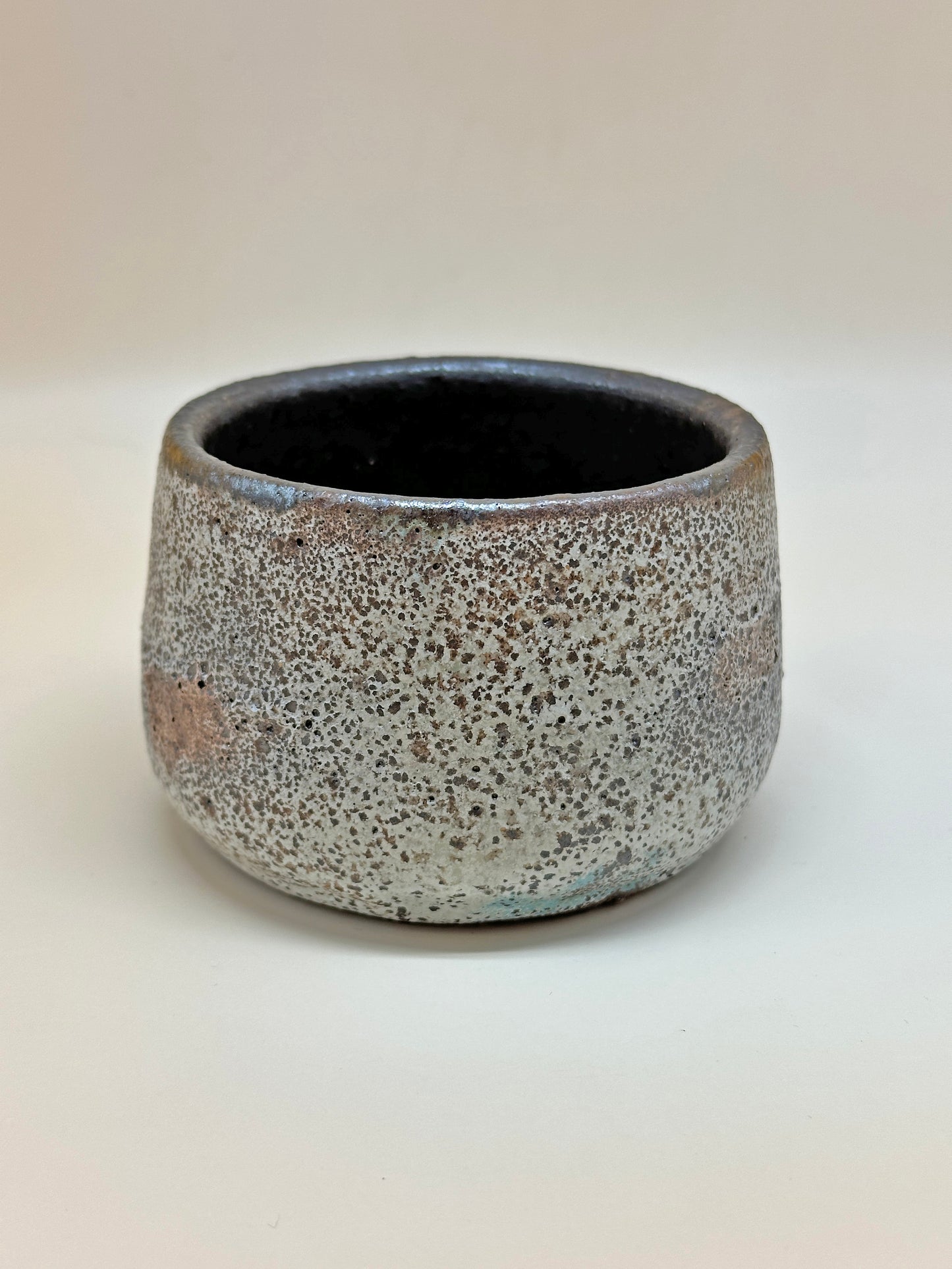 TC09 - Shino-yaki Matcha Bowl 志野焼 茶碗