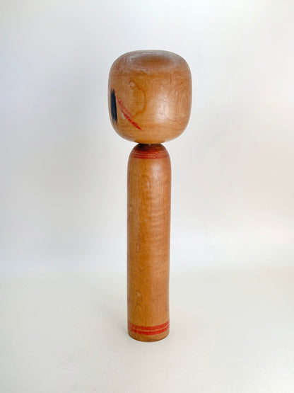 K25128 - Togatta Kokeshi by Sanzo Sato 佐藤三蔵