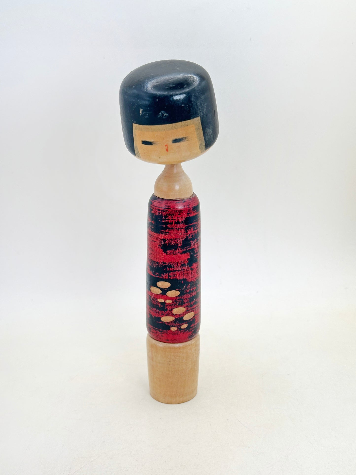 K20156 - Sosaku Kokeshi by Aida Seiho 相田晴峰