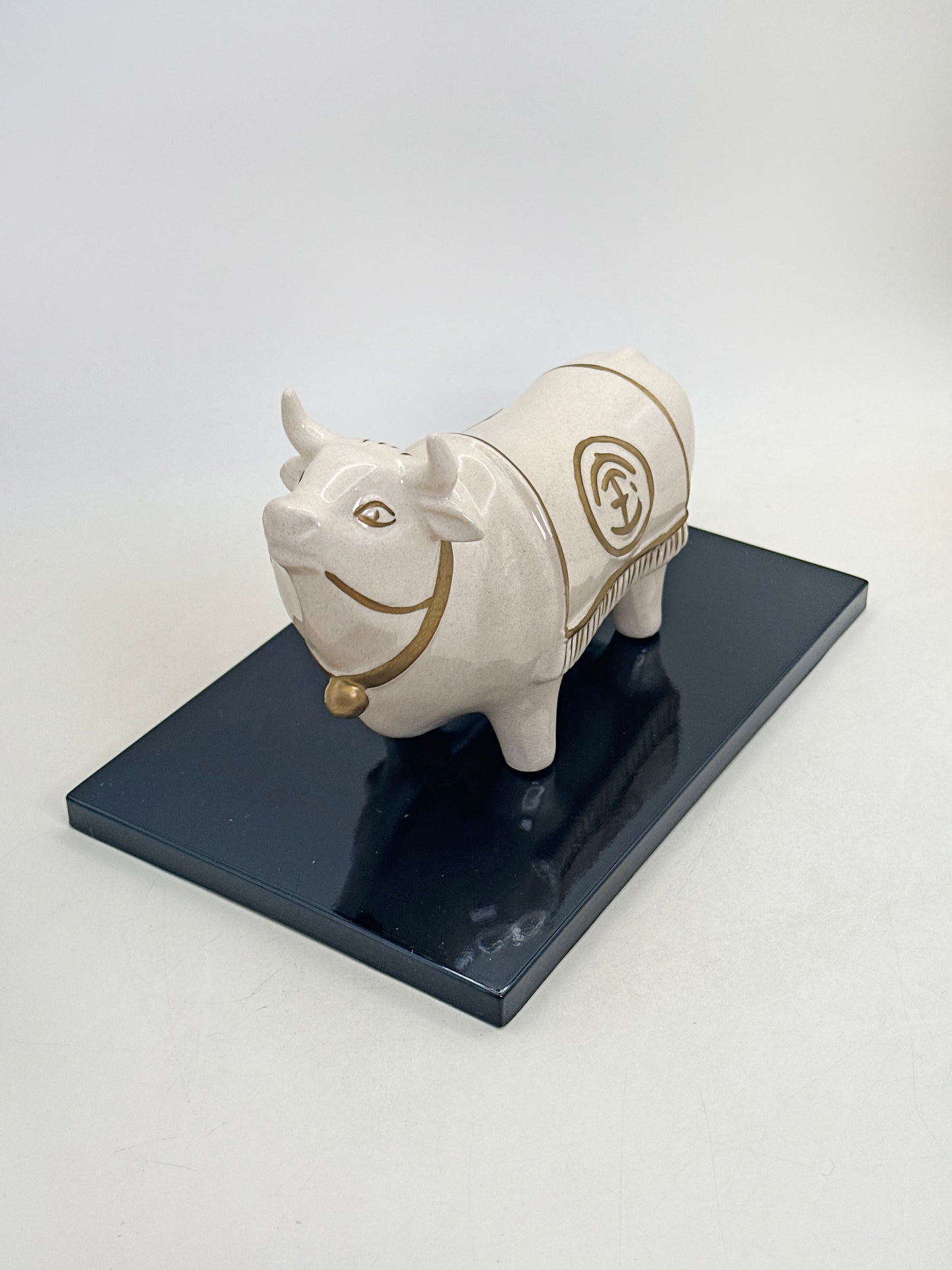FT465 - Zodiac Cow Eto by Tachikichi たち吉