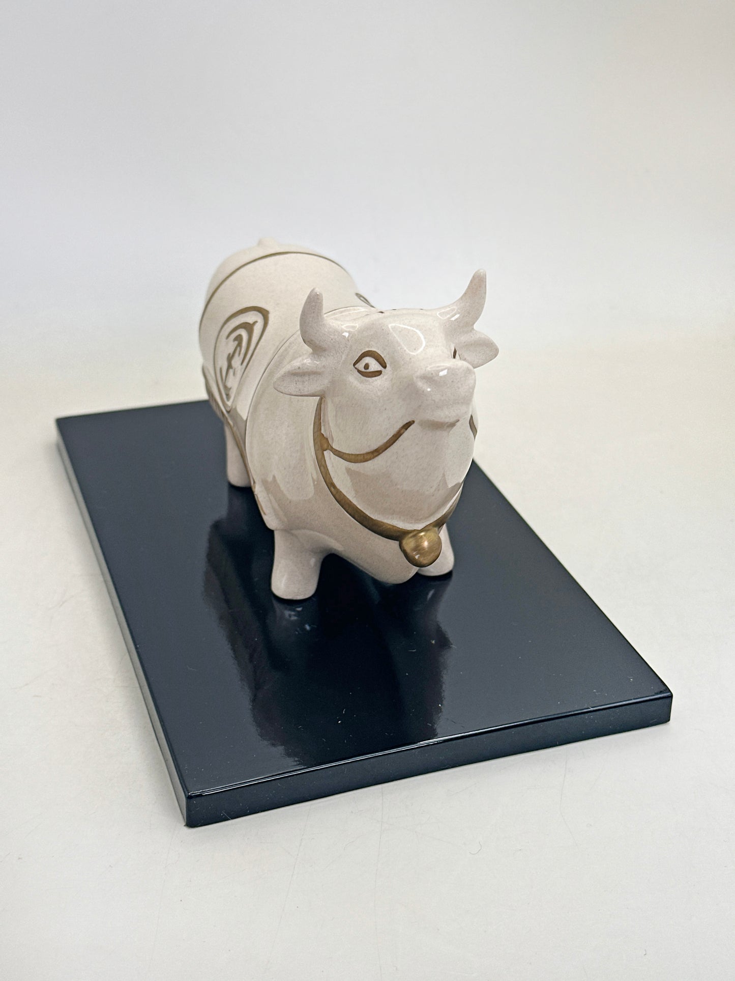 FT465 - Zodiac Cow Eto by Tachikichi たち吉