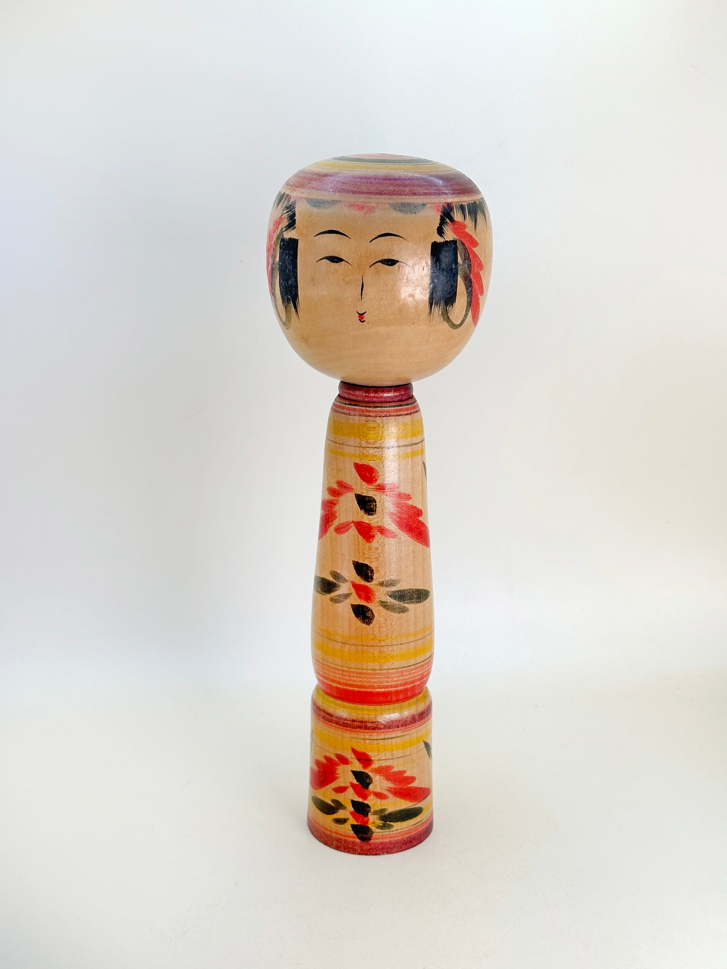 K25134 - Yajiro Kokeshi by Masao Saito 斎藤正夫