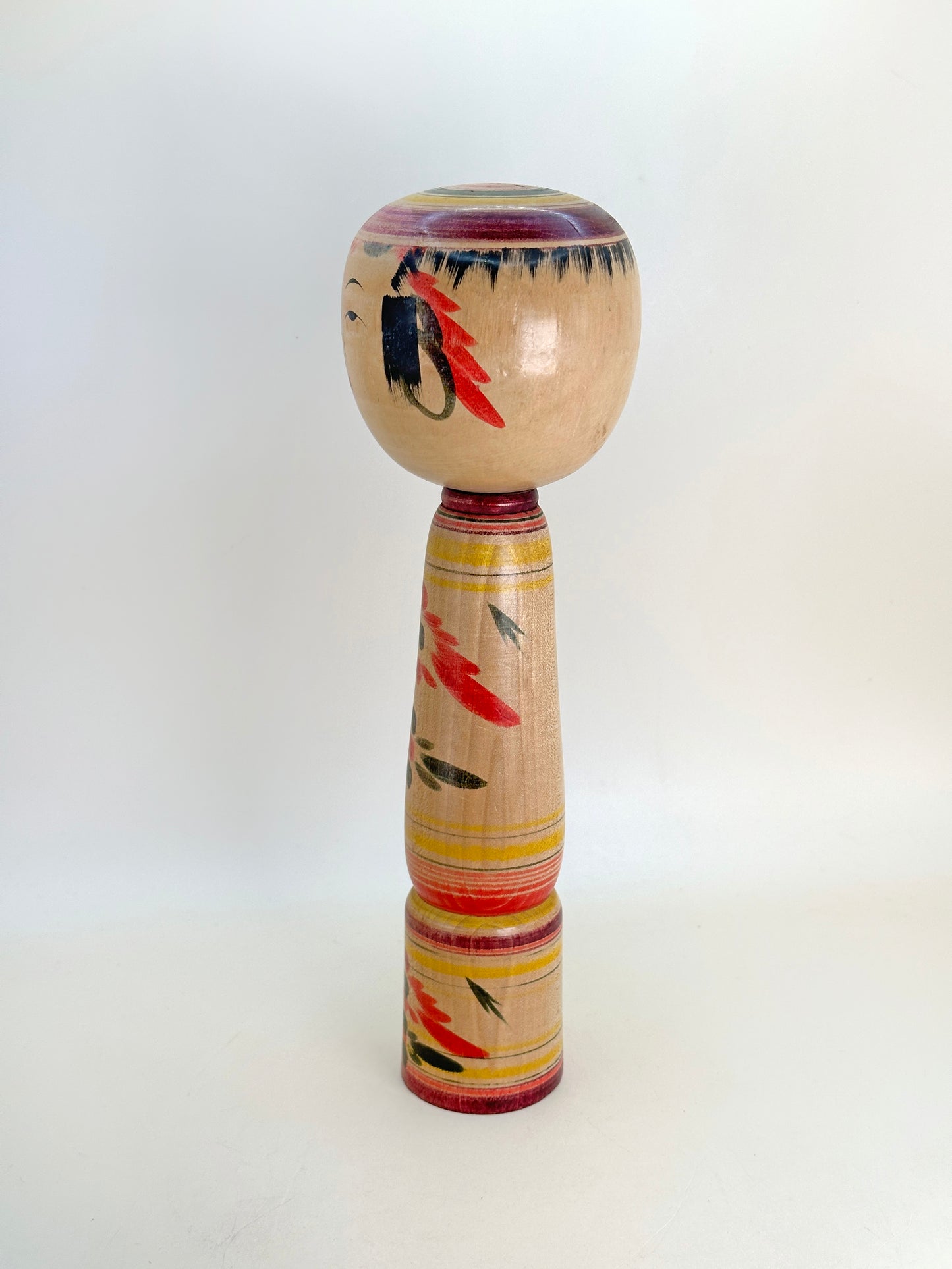 K25134 - Yajiro Kokeshi by Masao Saito 斎藤正夫