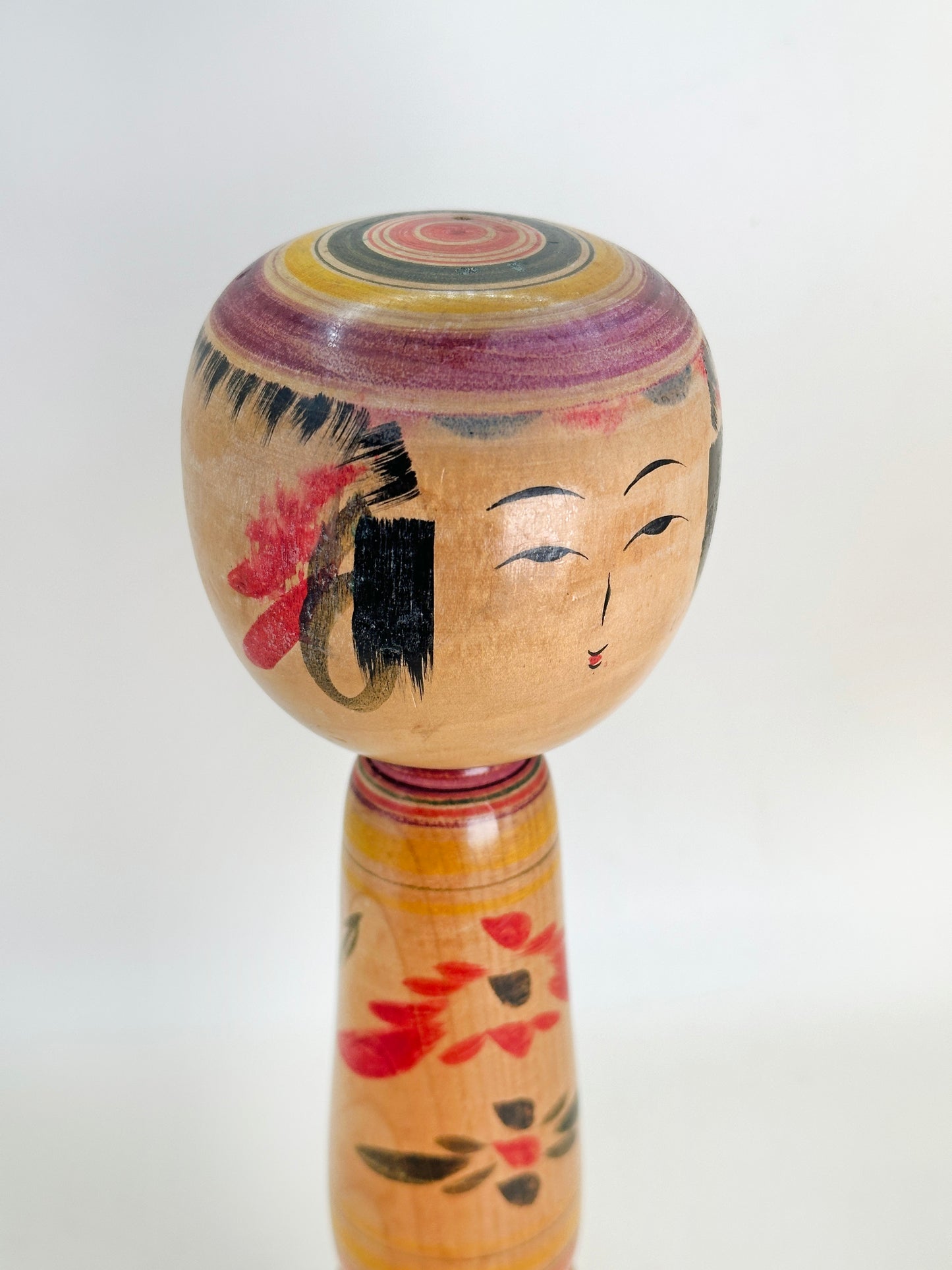 K25134 - Yajiro Kokeshi by Masao Saito 斎藤正夫