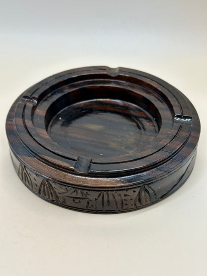TB37 - Vintage Ebony Wood Ashtray 黒檀の灰皿