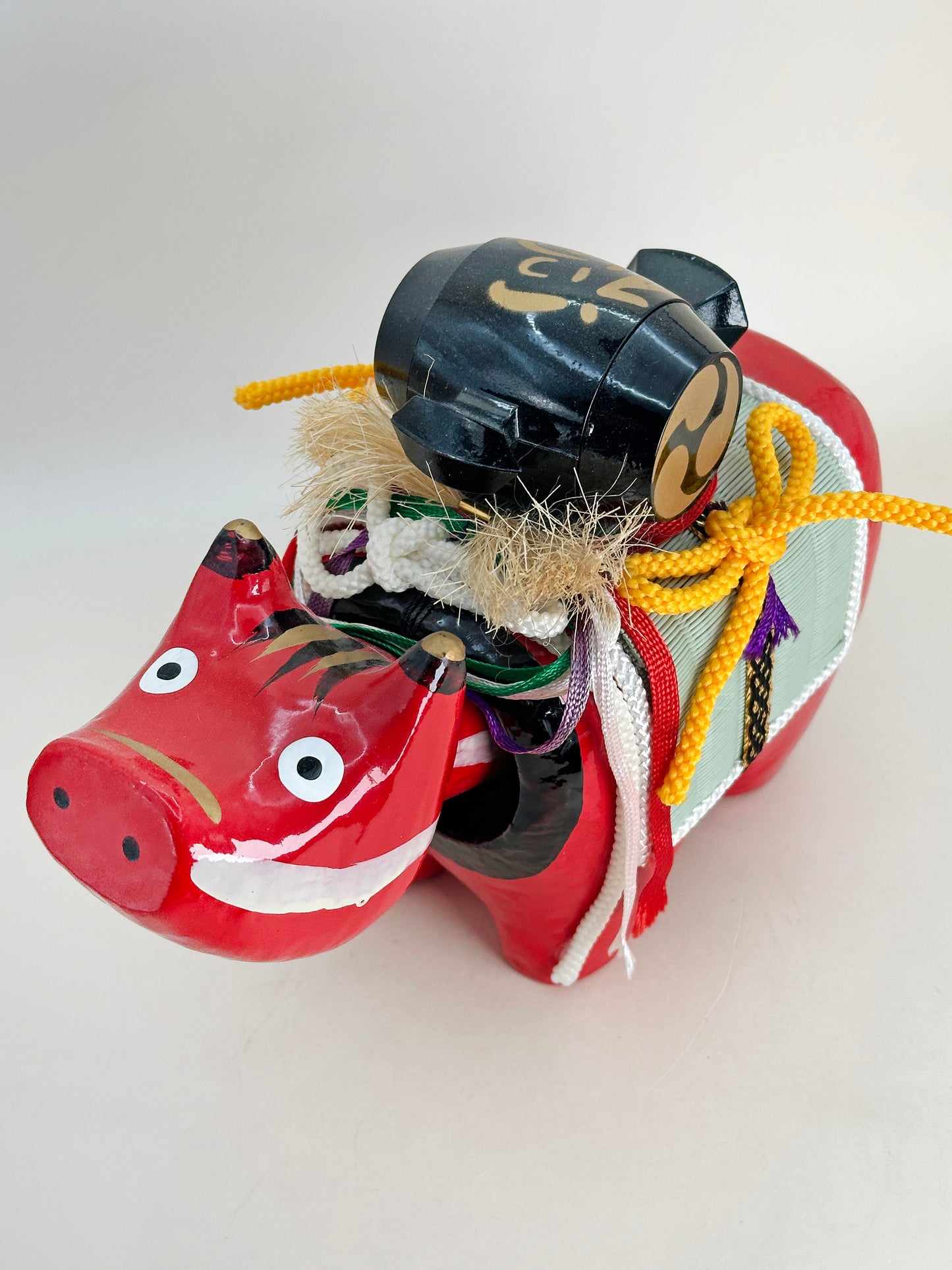 FT331 - Hariko Akabeko – Red Cow Paper Mache 赤べこ