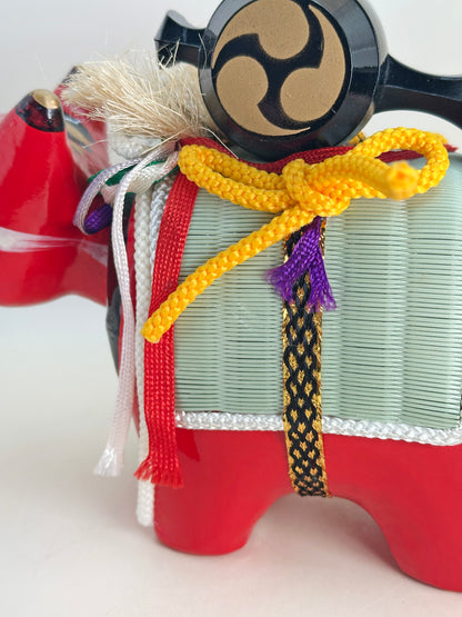 FT331 - Hariko Akabeko – Red Cow Paper Mache 赤べこ