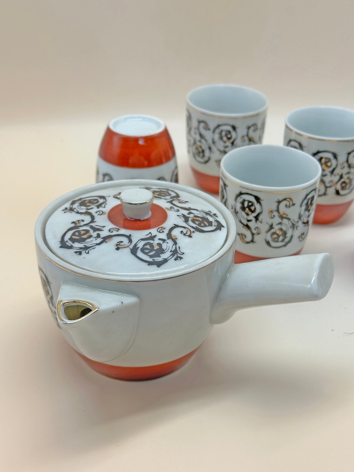 TB71 - Japanese Teapot Set Ichimon Tōen 一文陶苑
