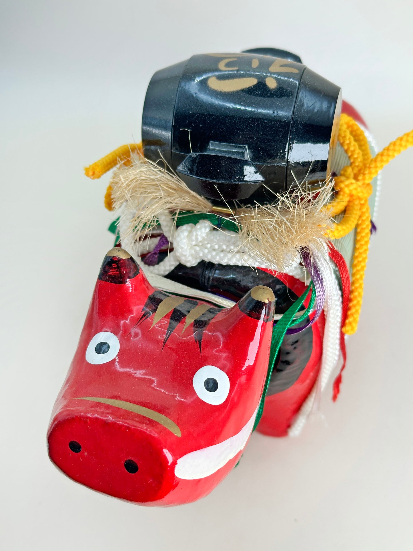 FT331 - Hariko Akabeko – Red Cow Paper Mache 赤べこ