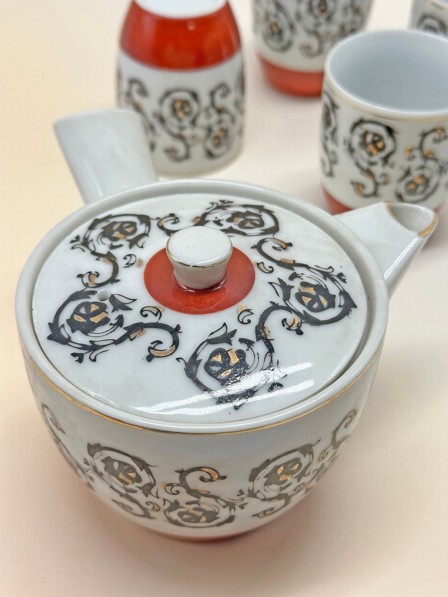 TB71 - Japanese Teapot Set Ichimon Tōen 一文陶苑