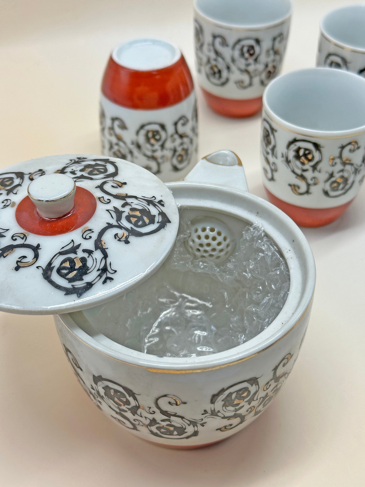 TB71 - Japanese Teapot Set Ichimon Tōen 一文陶苑