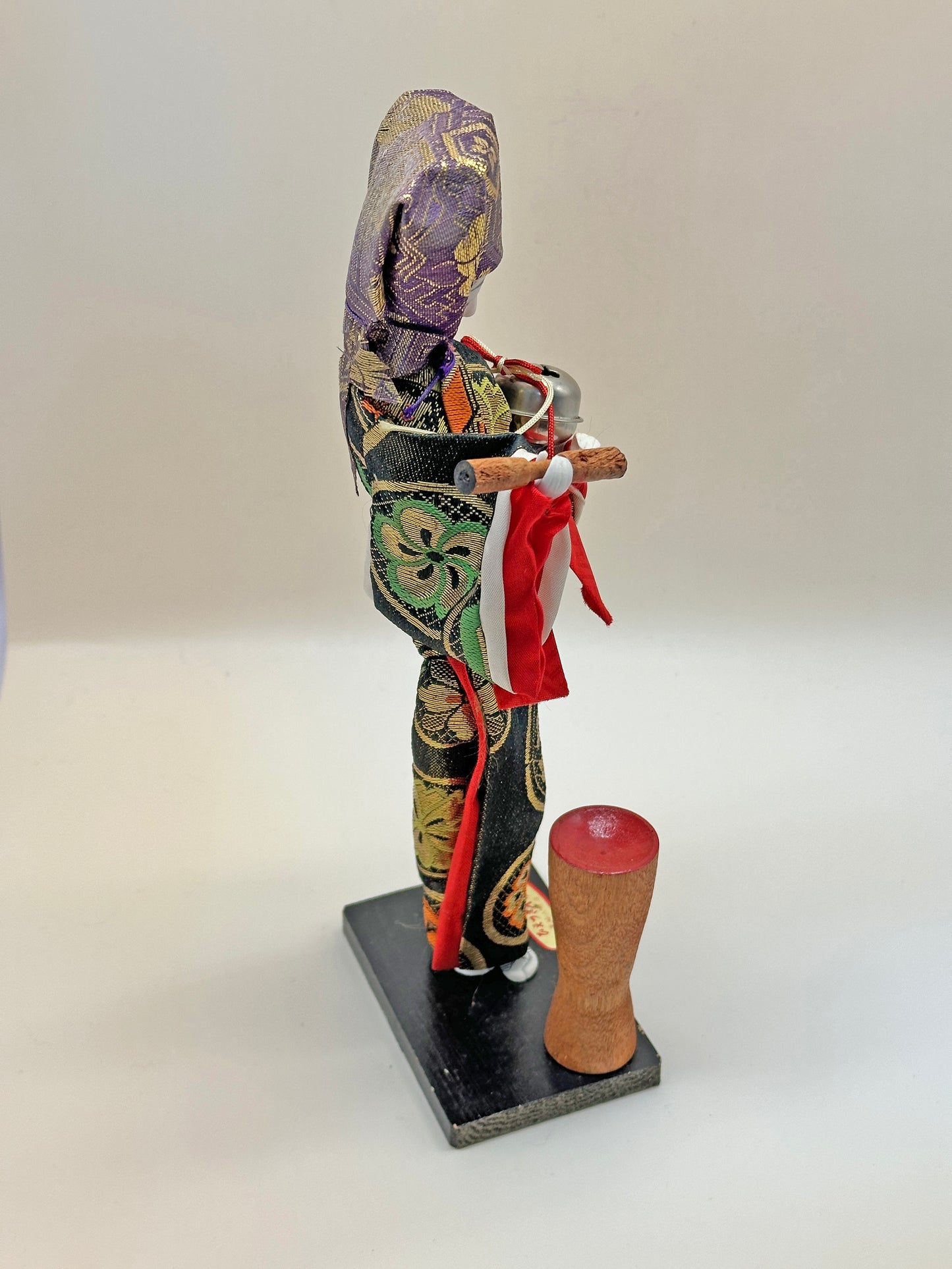 FT221 - Miyazaki Kyōdo Ningyō Folk Doll – Tsurutomi-hime  鶴富姫