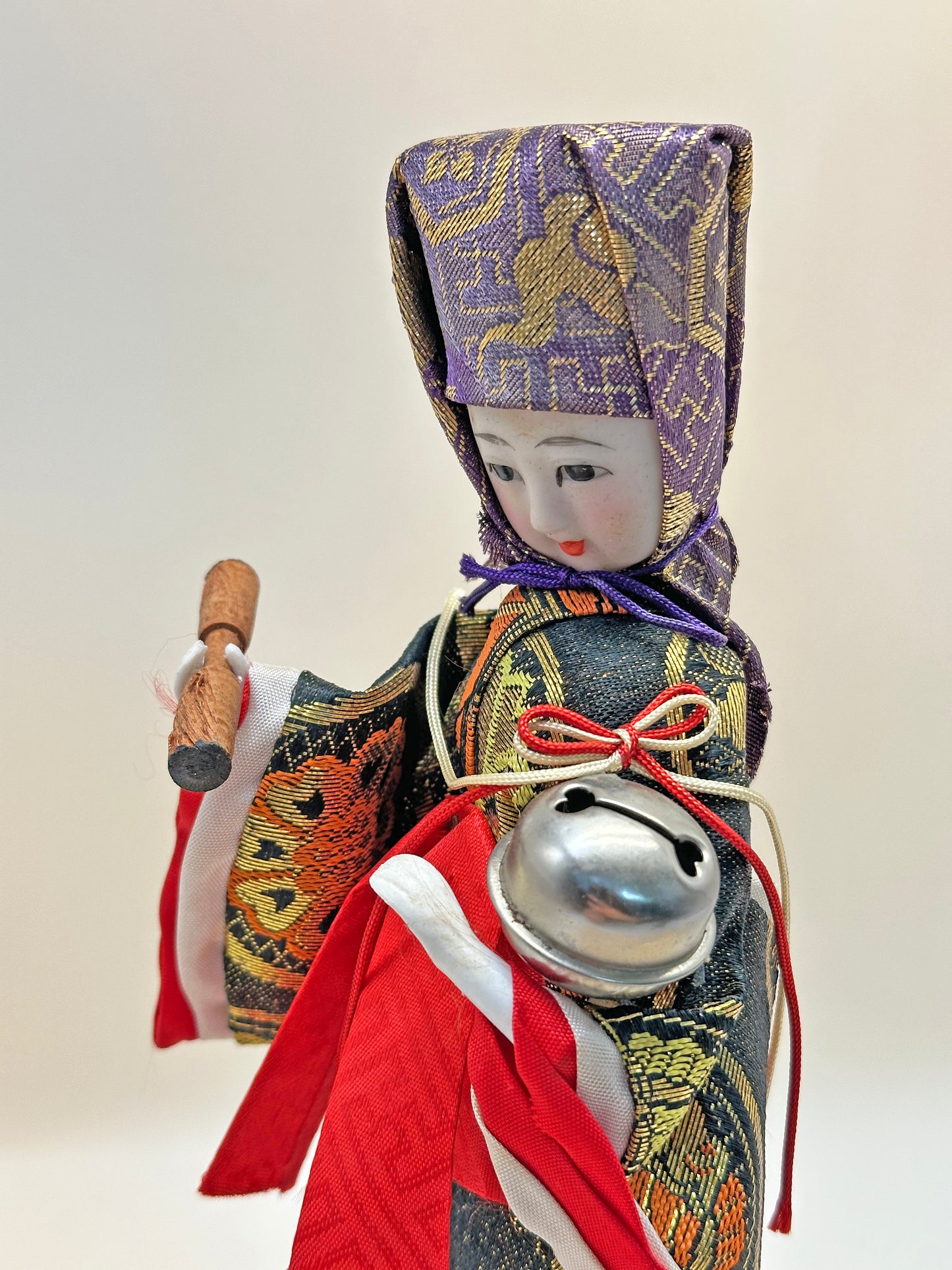FT221 - Miyazaki Kyōdo Ningyō Folk Doll – Tsurutomi-hime  鶴富姫