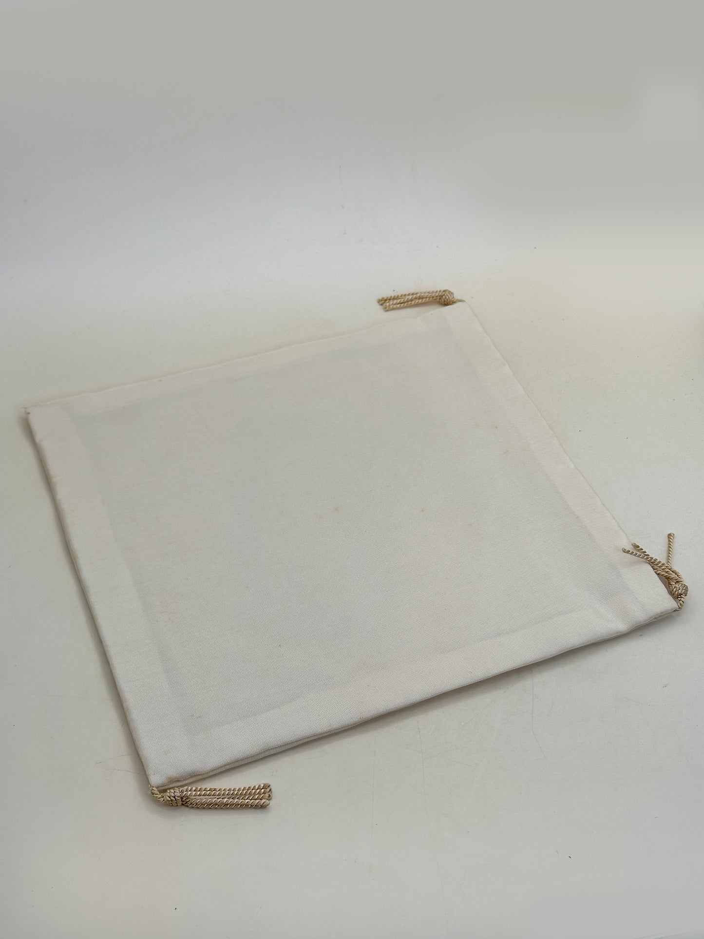 TC107 - Japanese Ceremonial Fukusa 帛紗