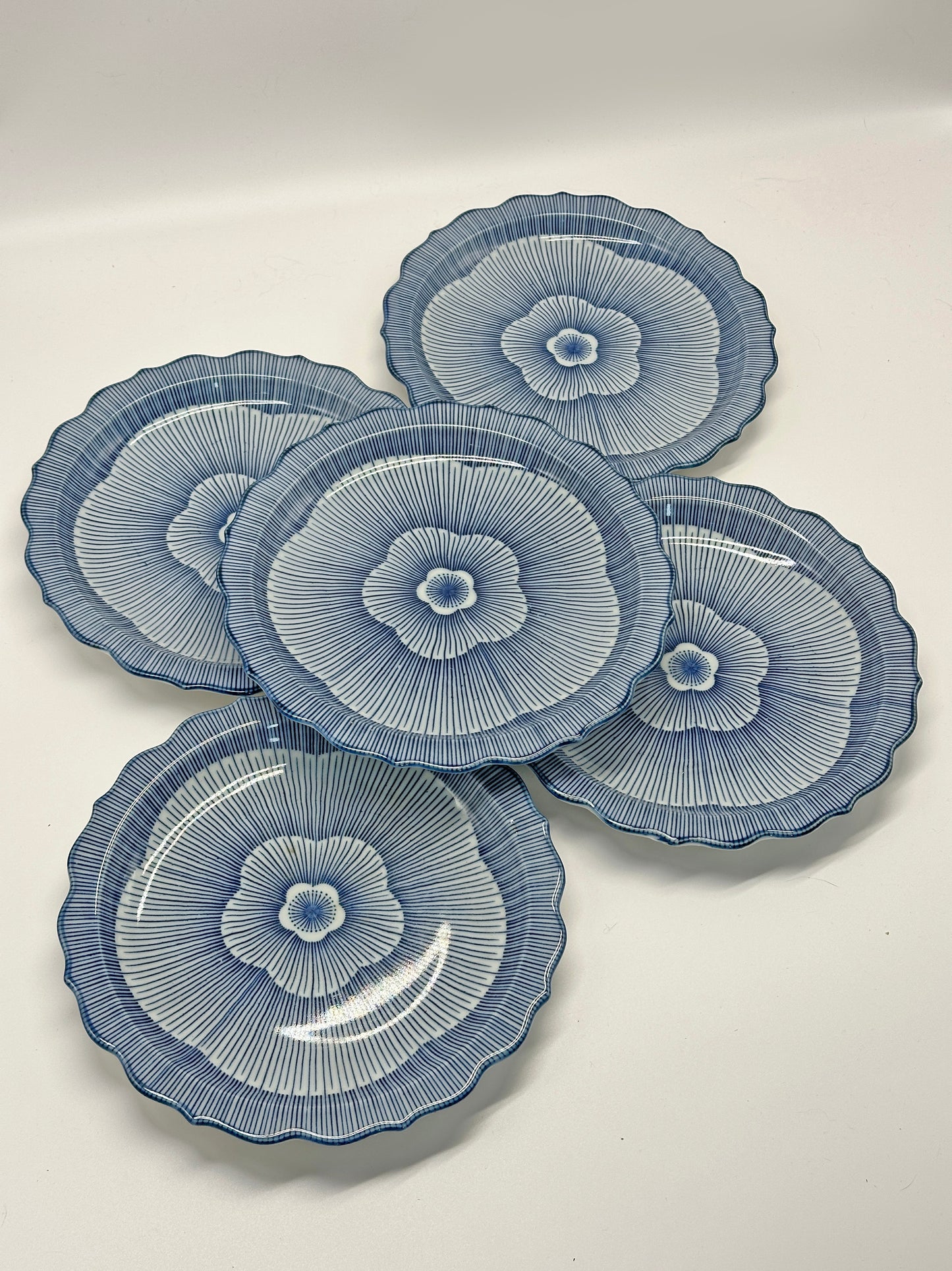 TB43 - Plum plates with wooden box 金子陶苑