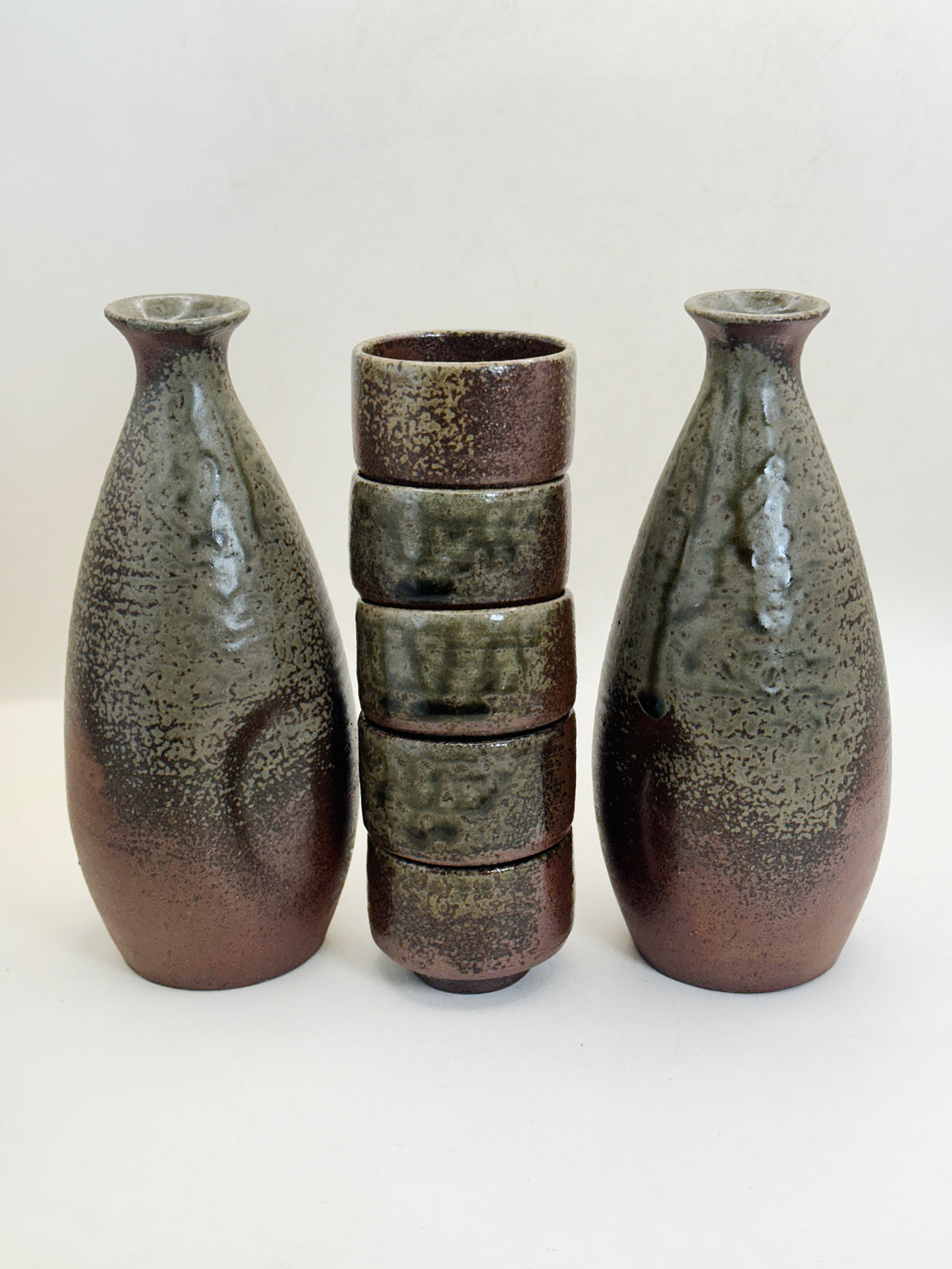 TB457 - Tamba Tachikui Ware Sake Set 立杭焼