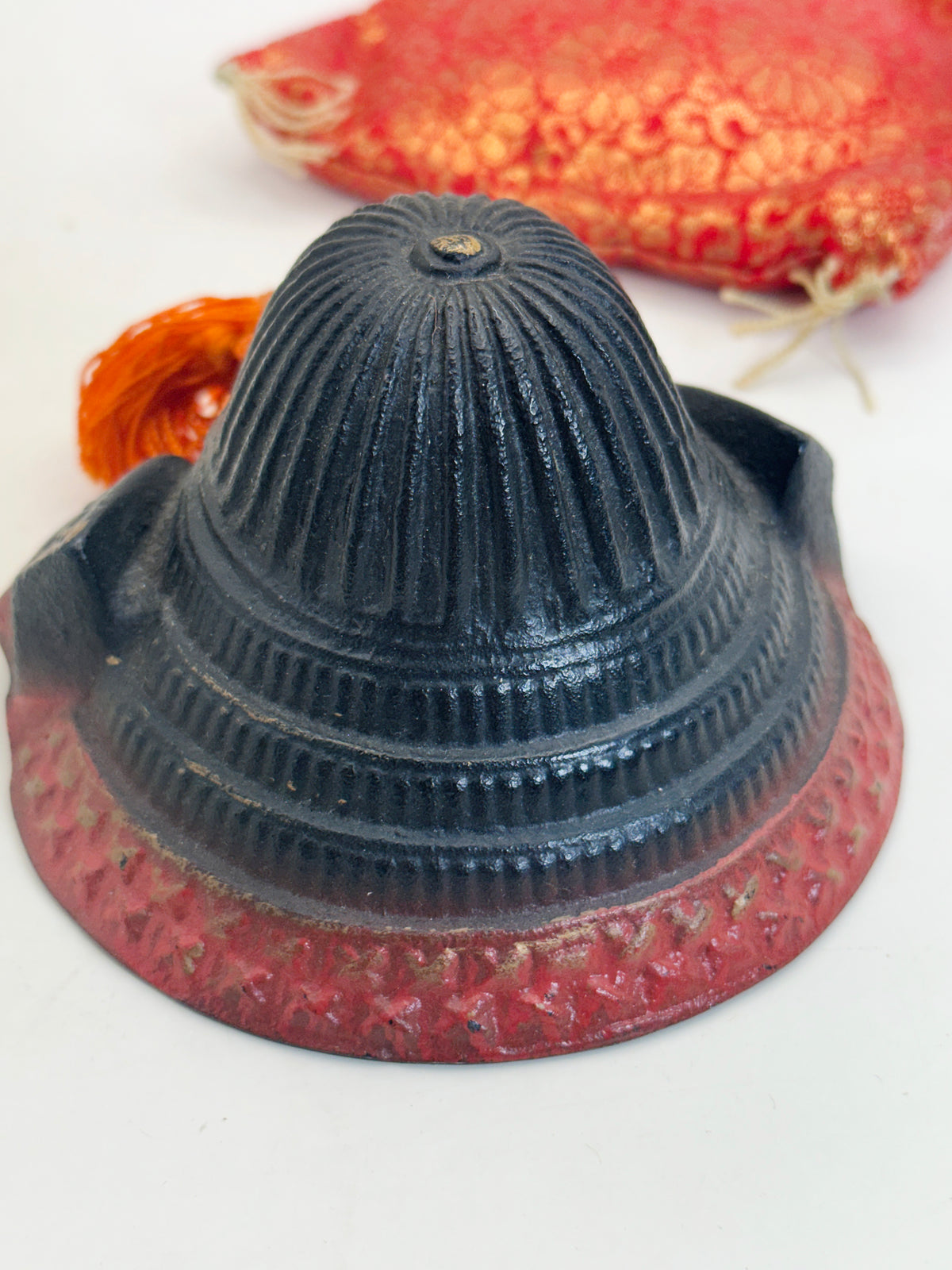 FT623 -  Cast Iron Samurai Helmet Ornament 兜