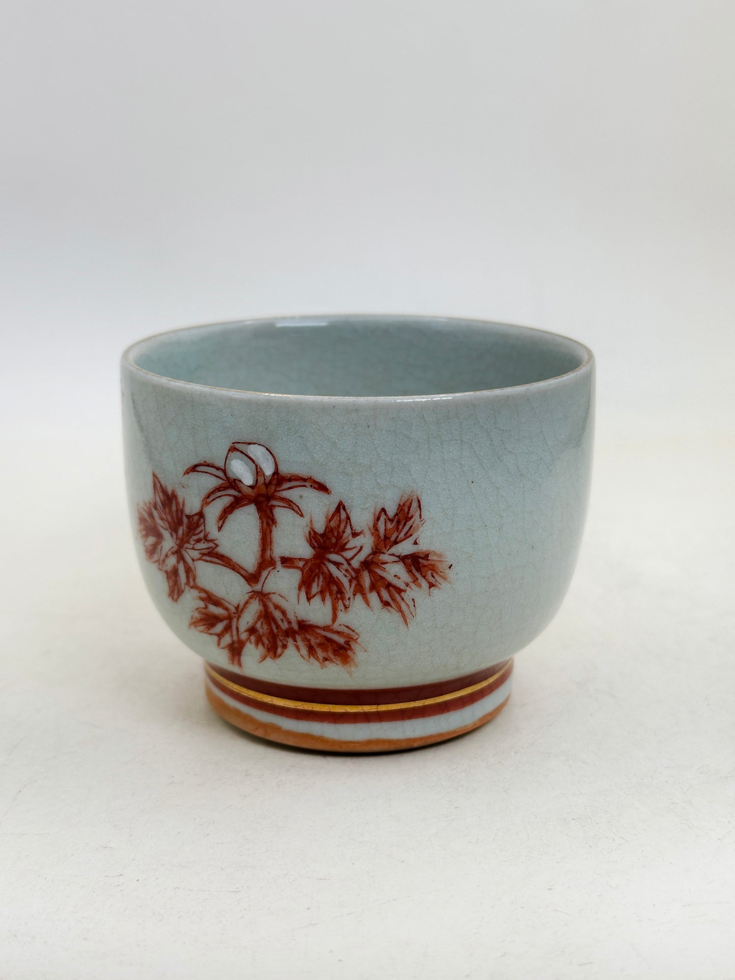TC108 -  Kutani-yaki Tea Cup 九谷焼