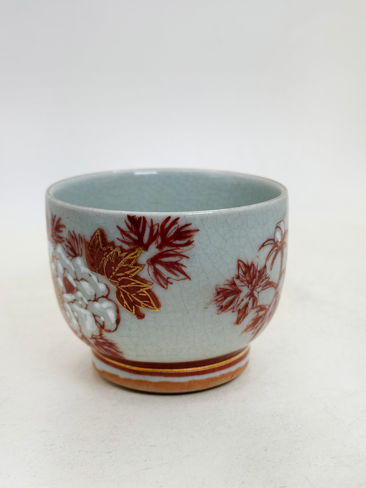 TC108 -  Kutani-yaki Tea Cup 九谷焼