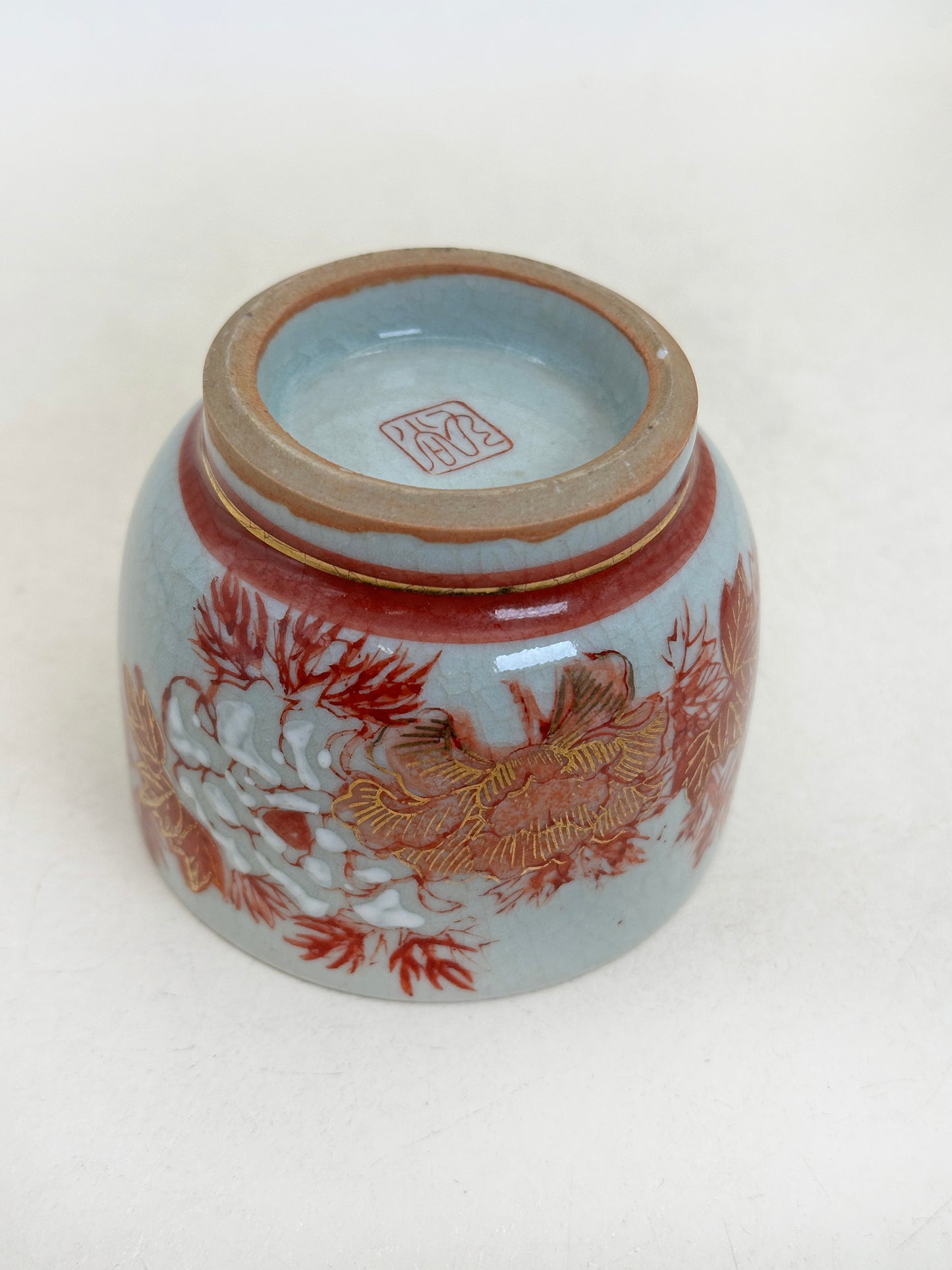 TC108 -  Kutani-yaki Tea Cup 九谷焼