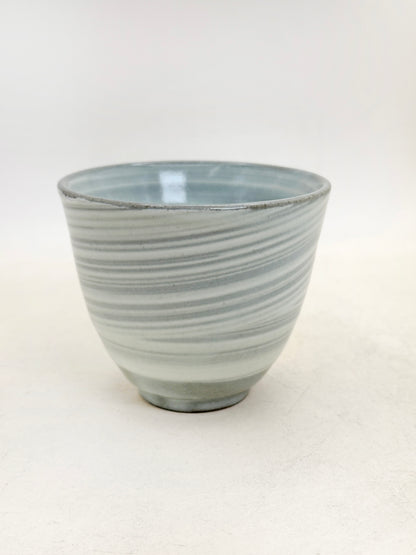 TB304 - Hakeme Tea cup by Tachikichi たち吉