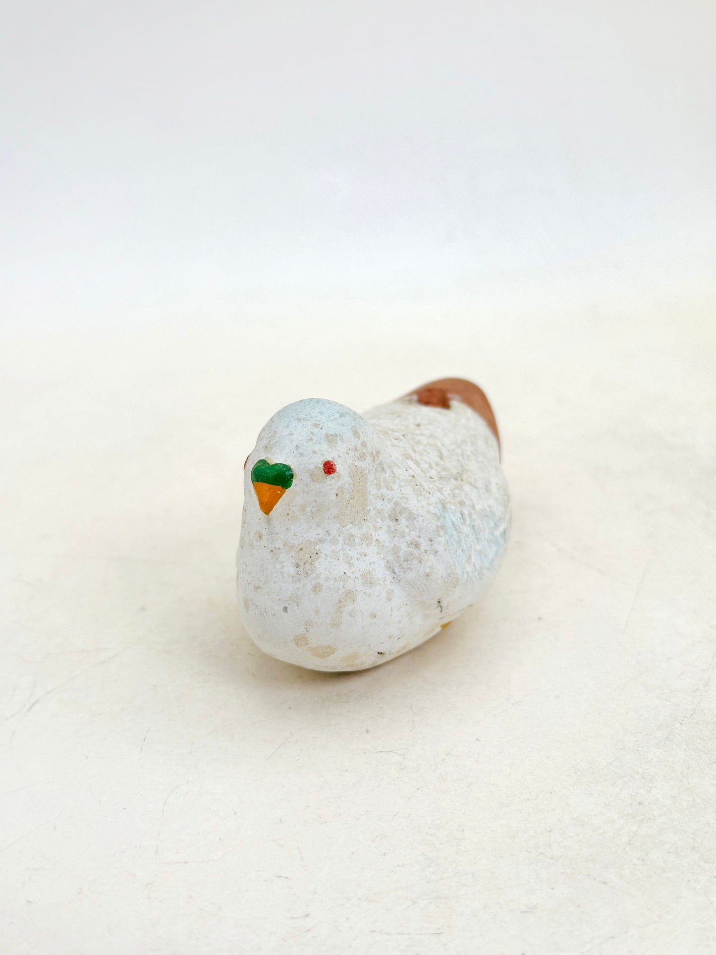 FT474 - White Dove Whistle from Usa 宇佐