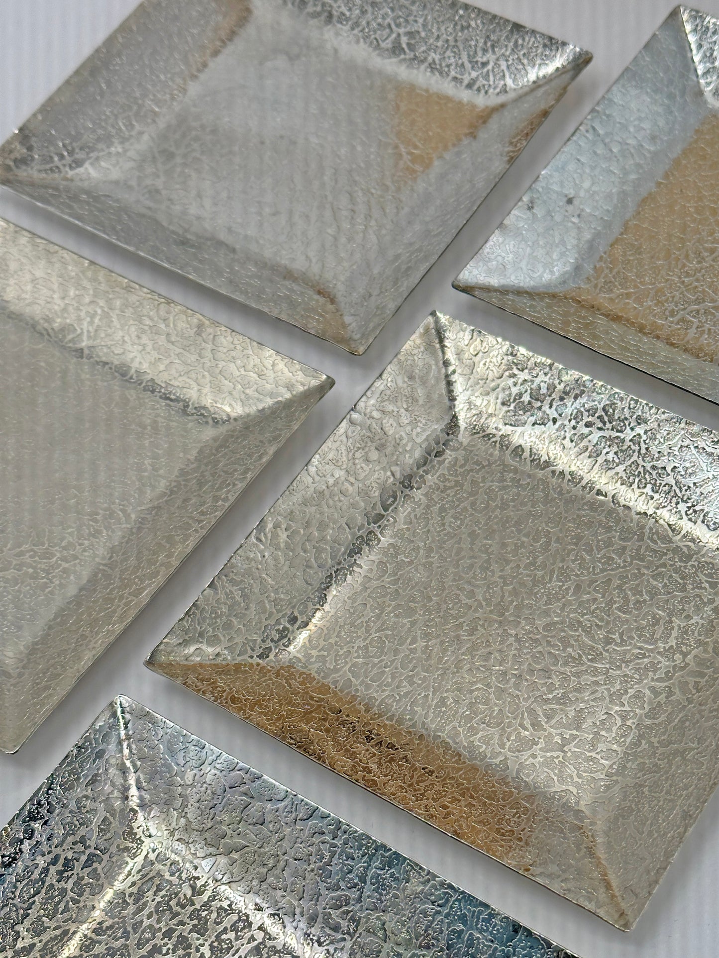 TB46 - AZUMA Silver-Finished Individual Plates set 銀仕上 銘々皿