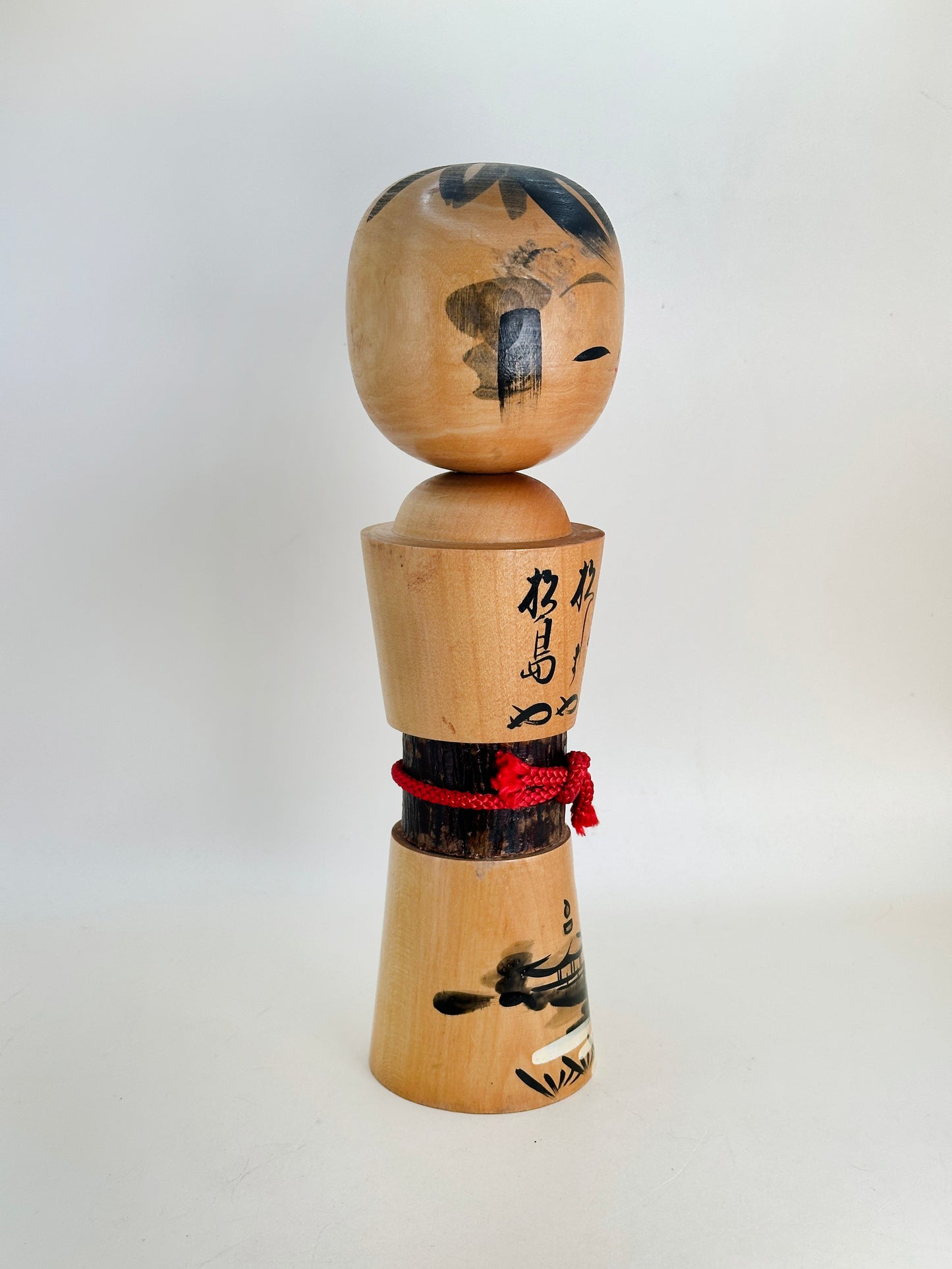 K25131 - Muñeca kokeshi Omiyage de Matsushima 松島