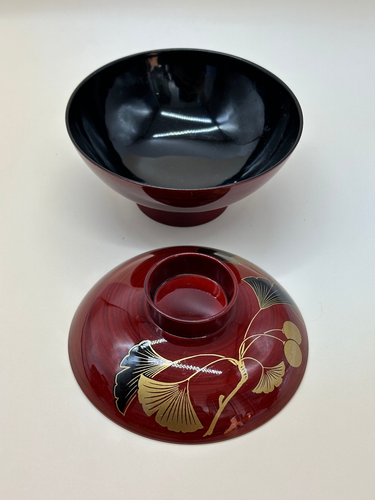 TB69 - Japanese Lacquer style bowls with Lids - Ginkgo