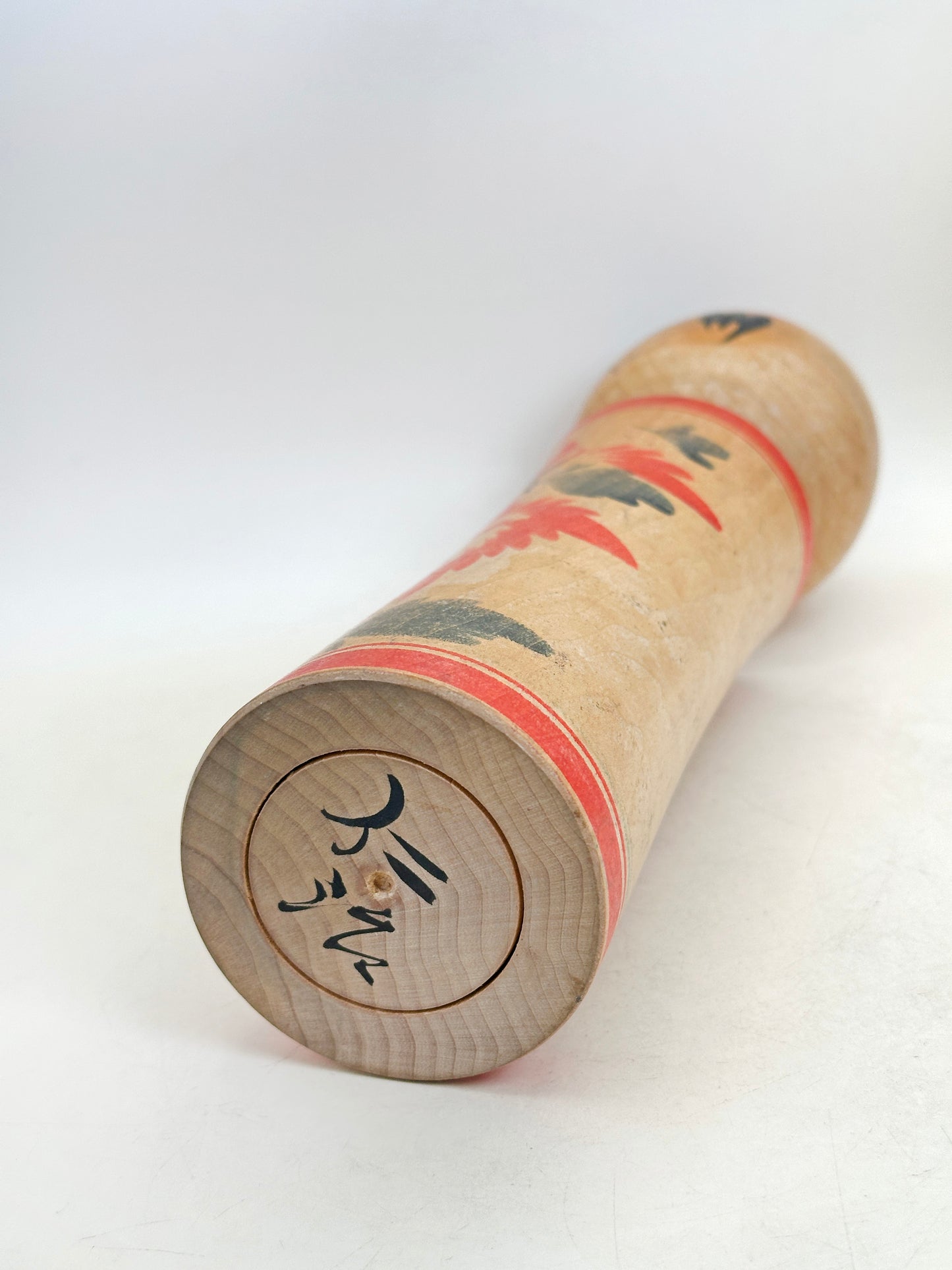 K25187 - Naruko Kokeshi by Jinji Okazaki 岡崎仁治