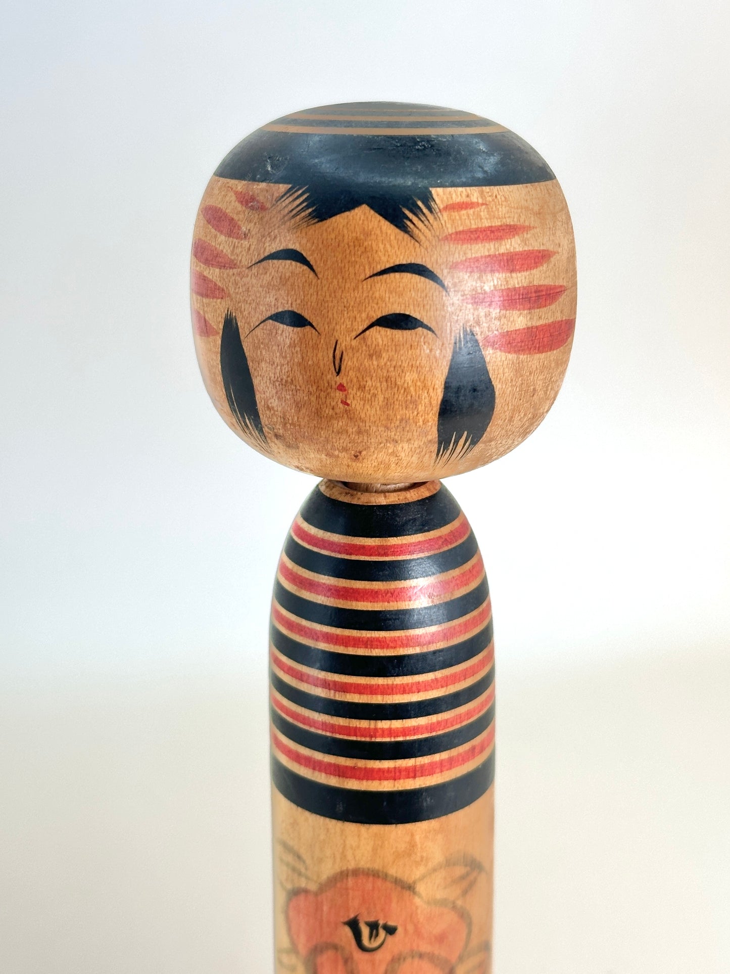 K18109 - Nanbu Hanamaki Kokeshi by Nagao Sato 佐藤長雄