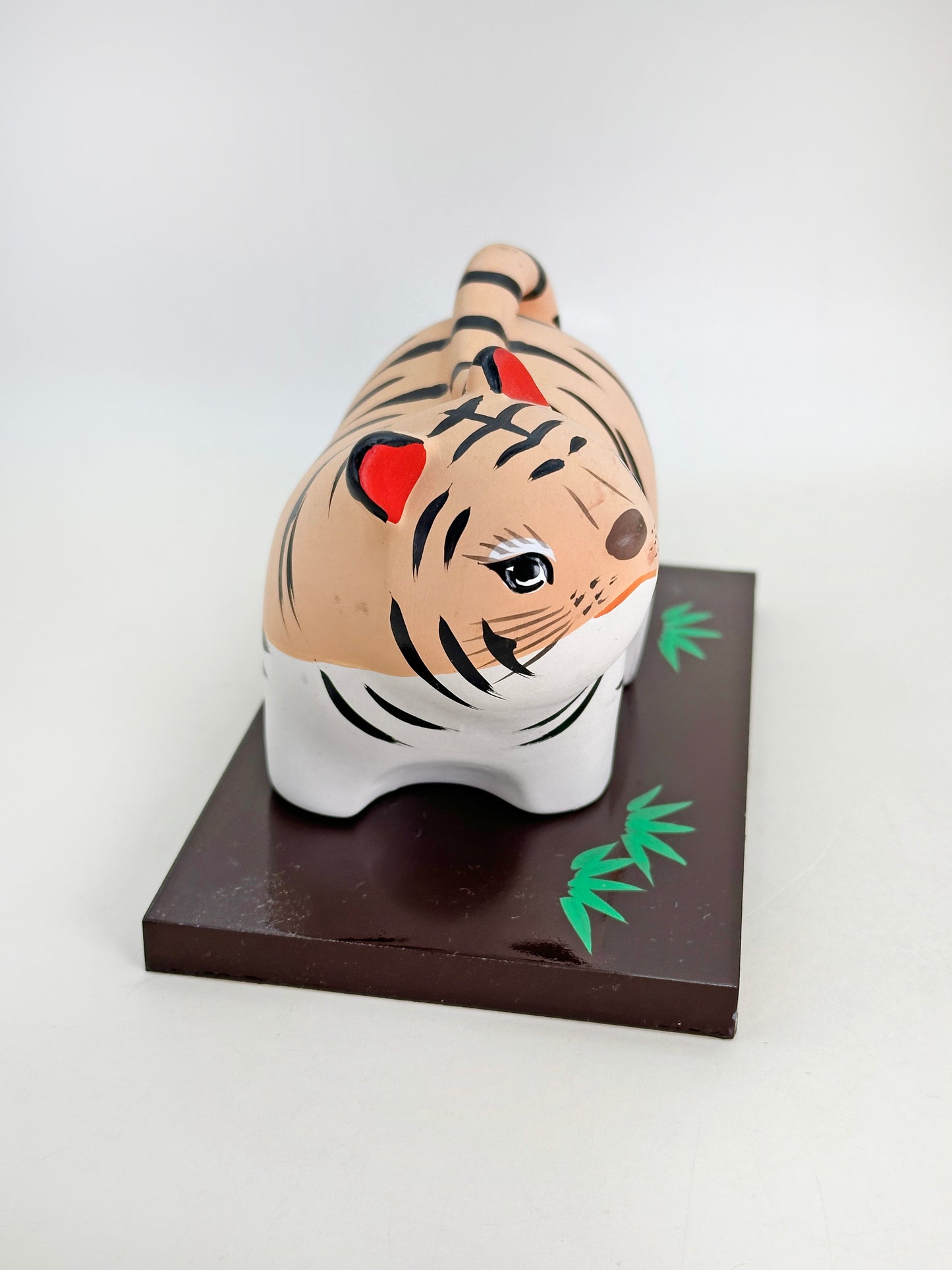 FT340 - Estatuilla de tigre Eto Kunisadamon 干支 寅