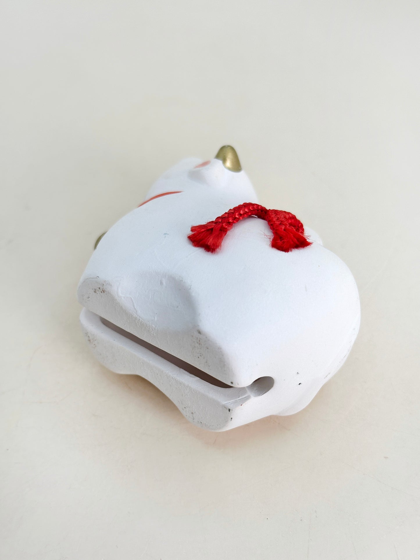 CB201 - Cow Dorei Clay Bell by Shōhō 昭峰