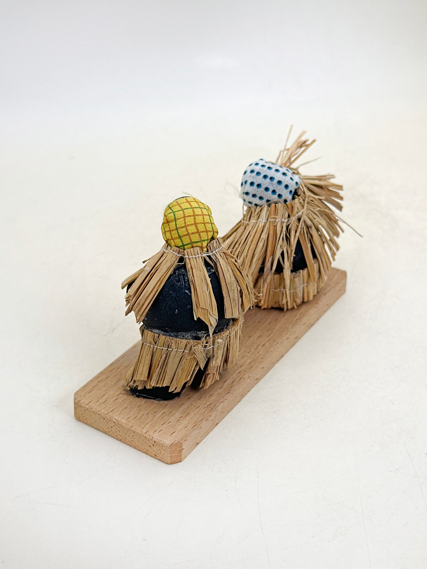 K10234 - Vintage Folk Craft Eastern Maidens 吾妻乙女