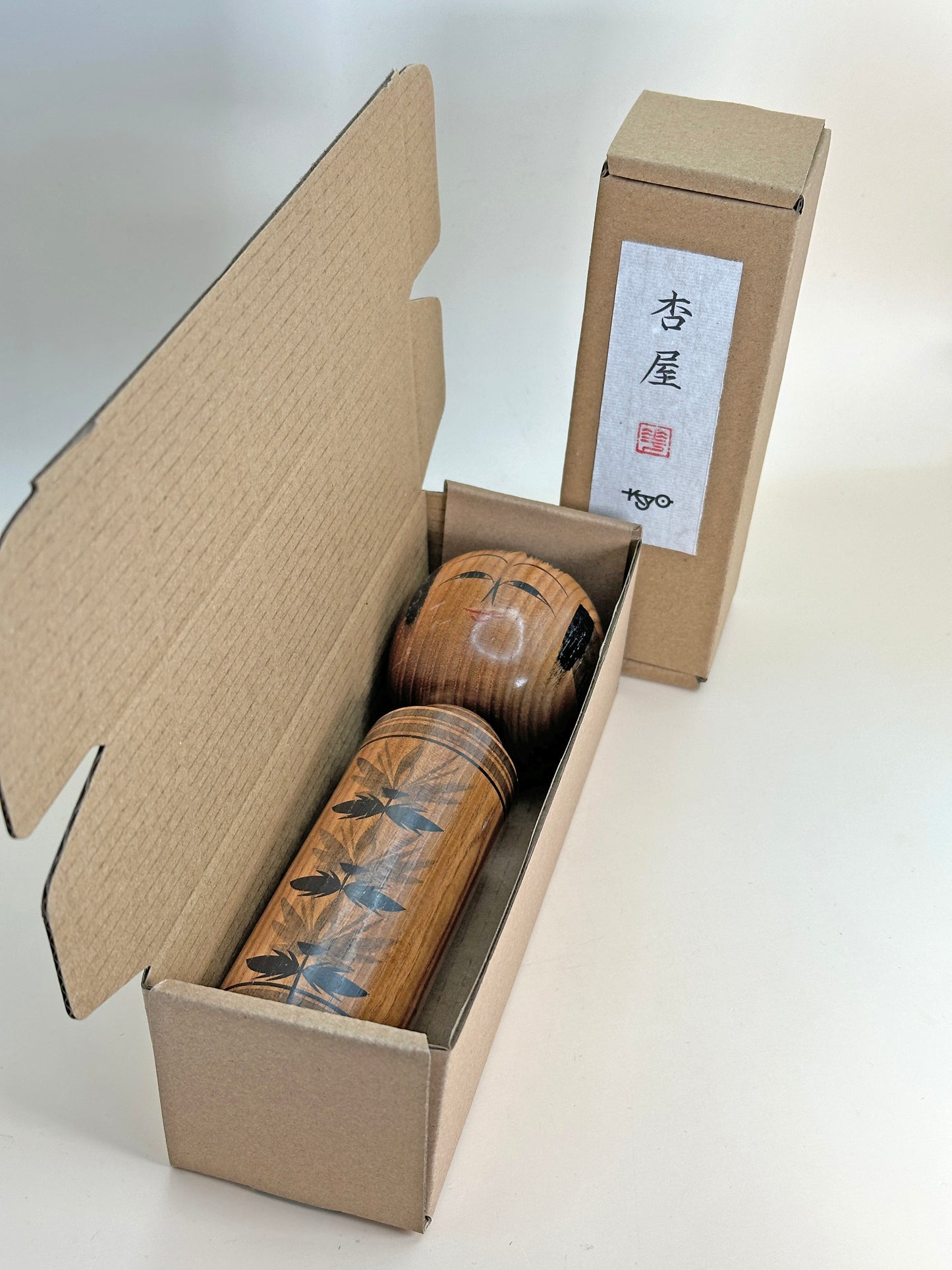 K18111 - Traditional Togatta kokeshi by Maehara Yasuo 前原康夫